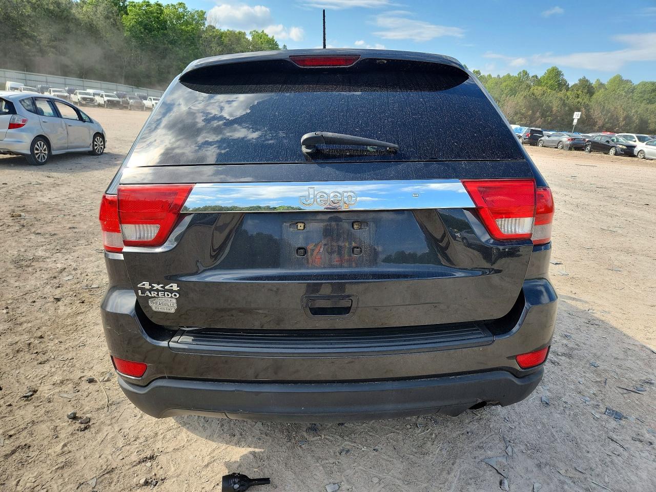 2011 Jeep Grand Cherokee Laredo Угольный vin: 1J4RR4GG3BC596823