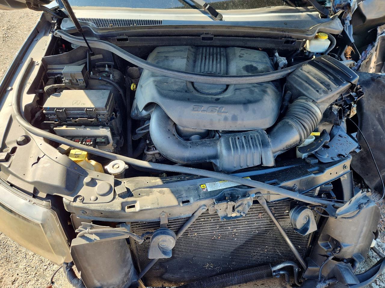 2011 Jeep Grand Cherokee Laredo Угольный vin: 1J4RR4GG3BC596823