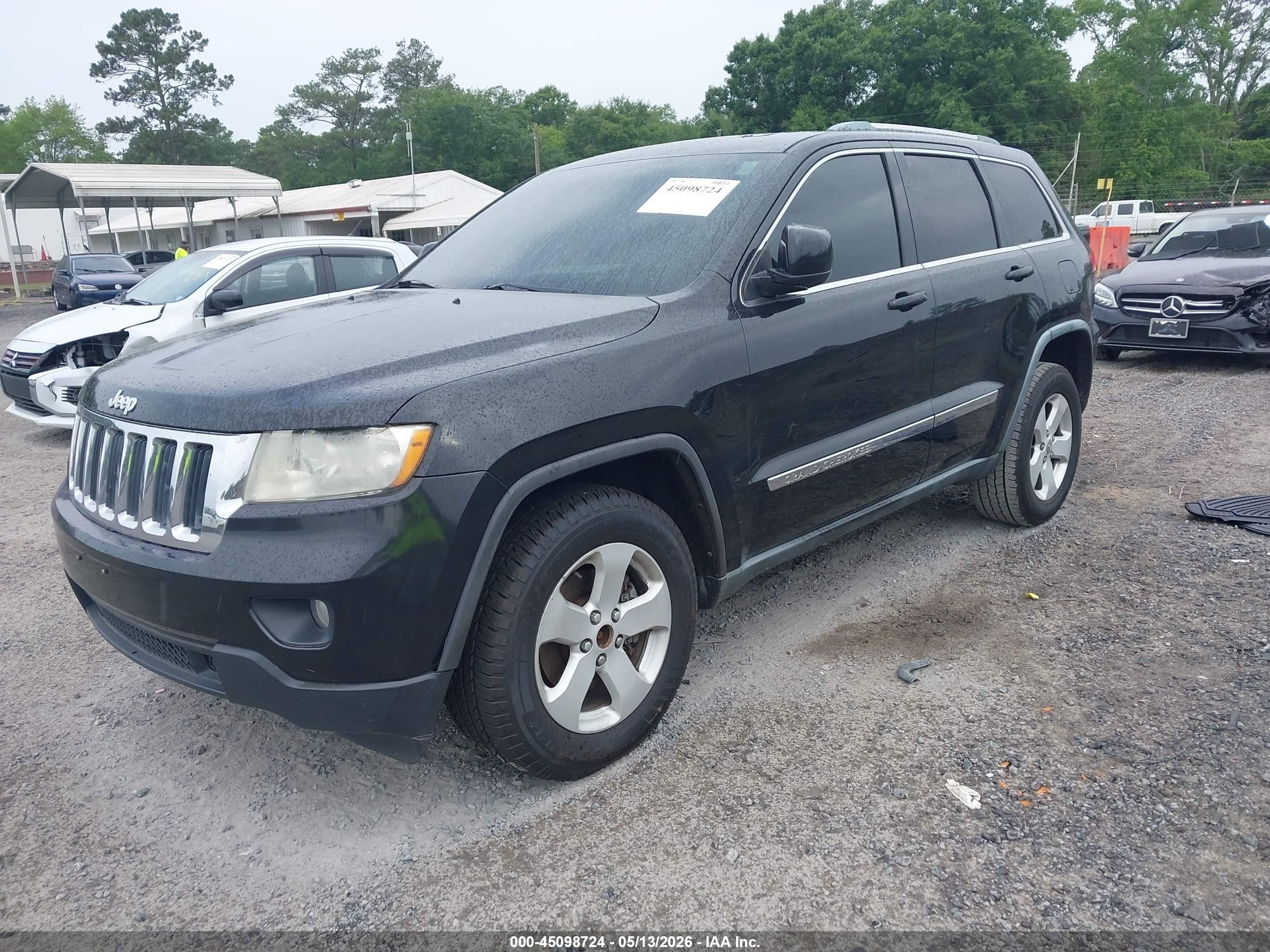 2011 Jeep Grand Cherokee Laredo Черный vin: 1J4RR4GG3BC597700