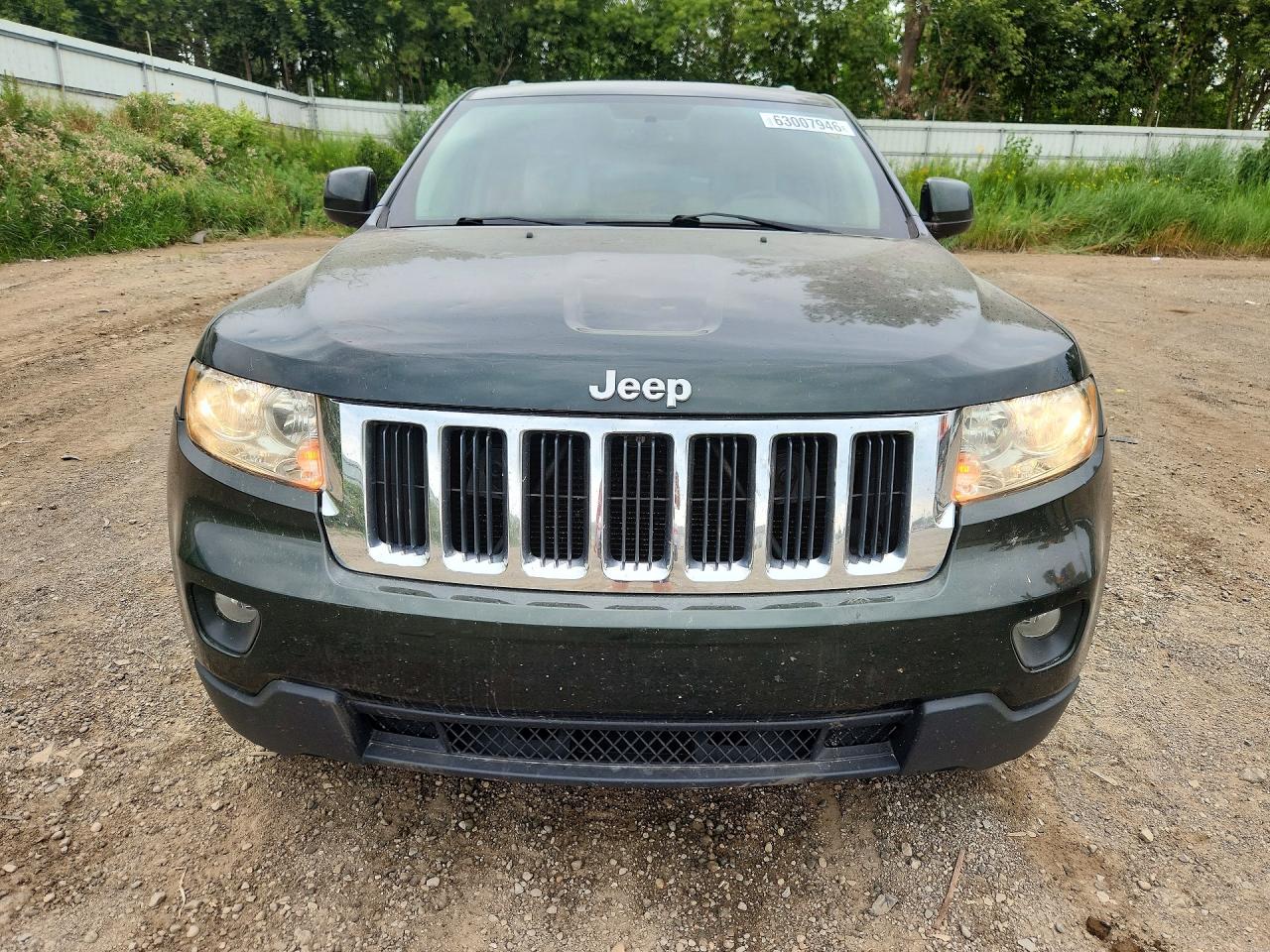 2011 Jeep Grand Cherokee Laredo Зеленый vin: 1J4RR4GG3BC641825