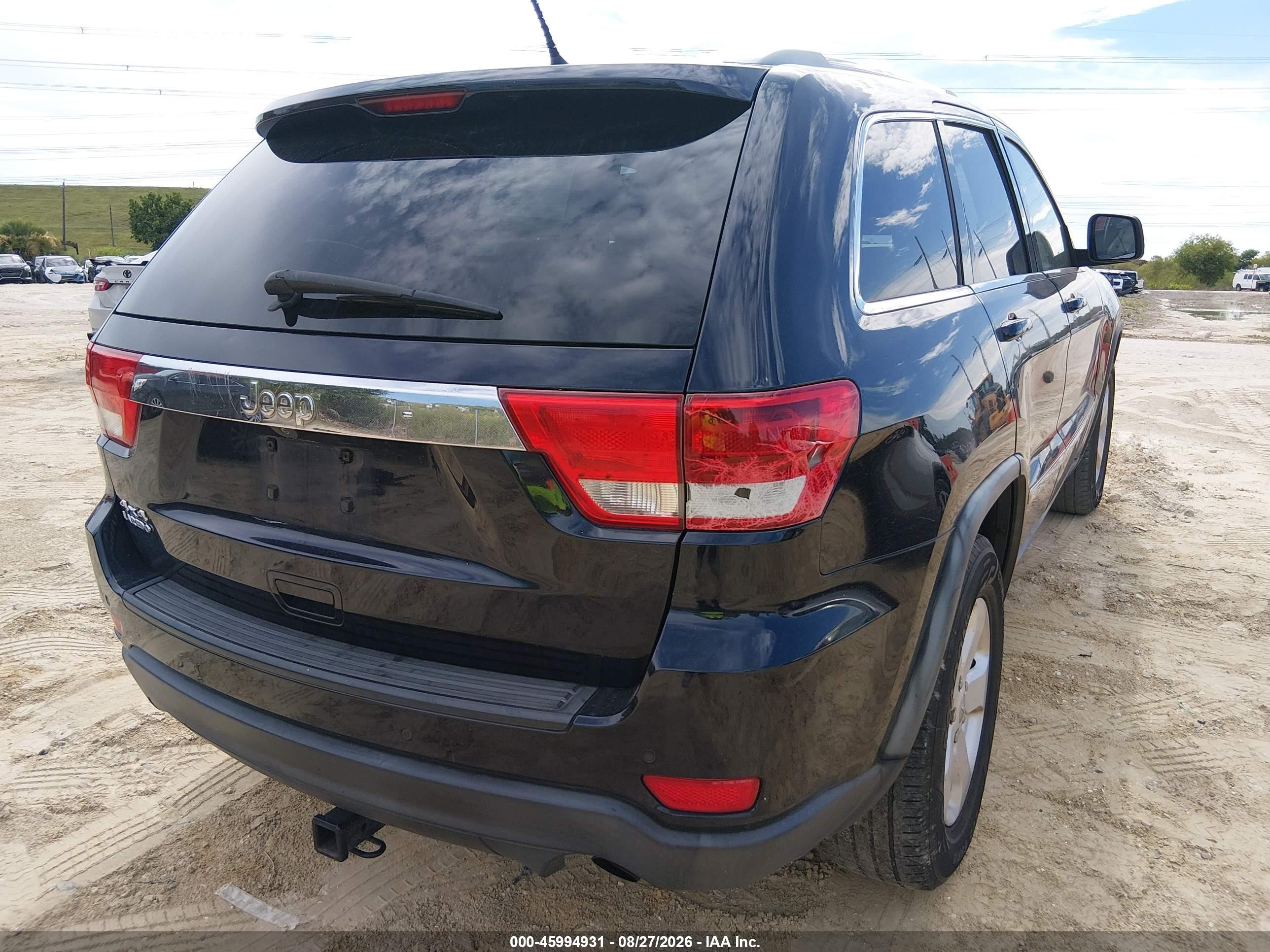 2011 Jeep Grand Cherokee Laredo Blue vin: 1J4RR4GG3BC656180