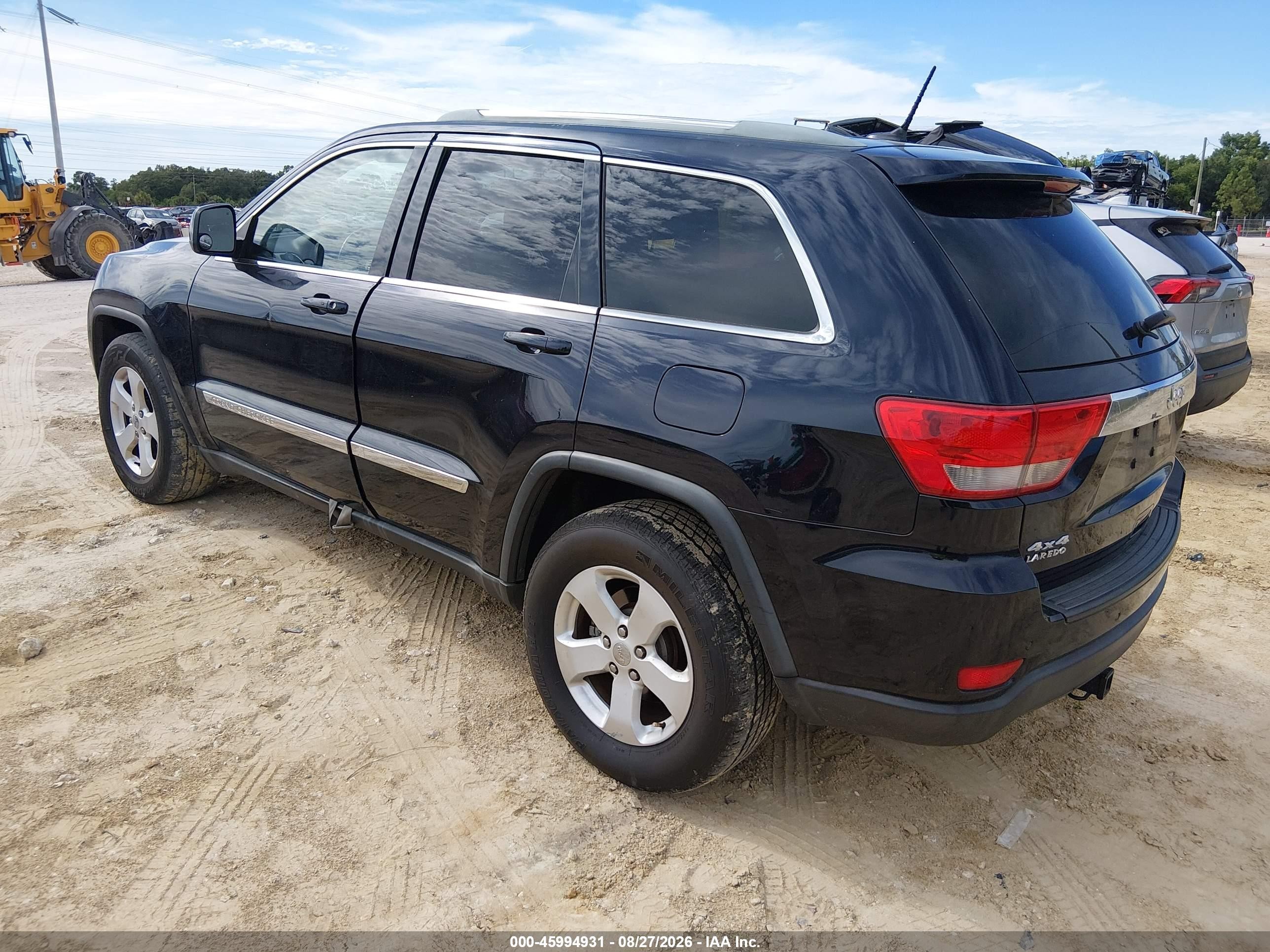 2011 Jeep Grand Cherokee Laredo Blue vin: 1J4RR4GG3BC656180