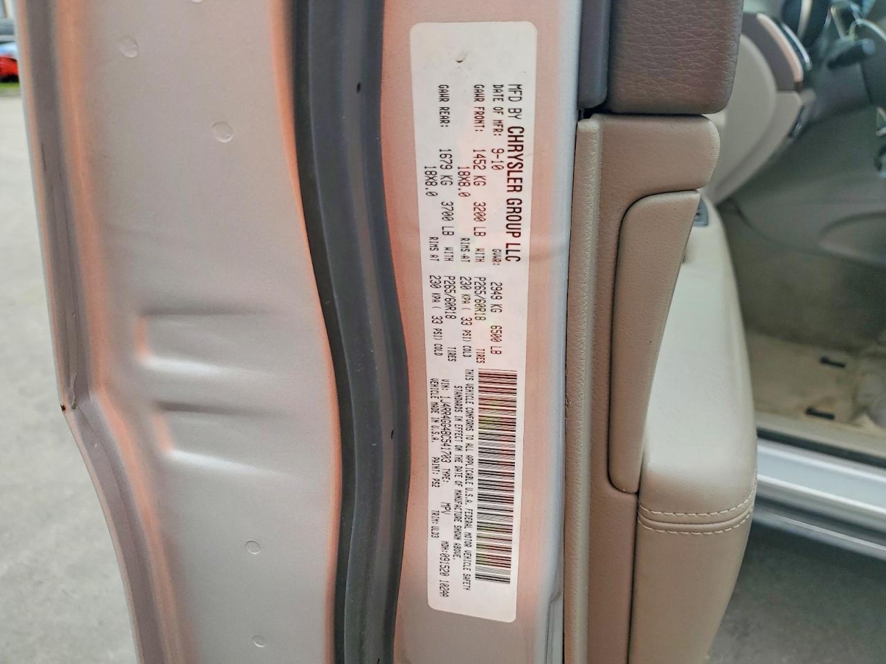 2011 Jeep Grand Cherokee Laredo Silver vin: 1J4RR4GG4BC541703
