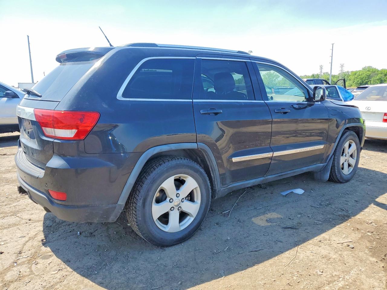 2011 Jeep Grand Cherokee Laredo Black vin: 1J4RR4GG4BC543340