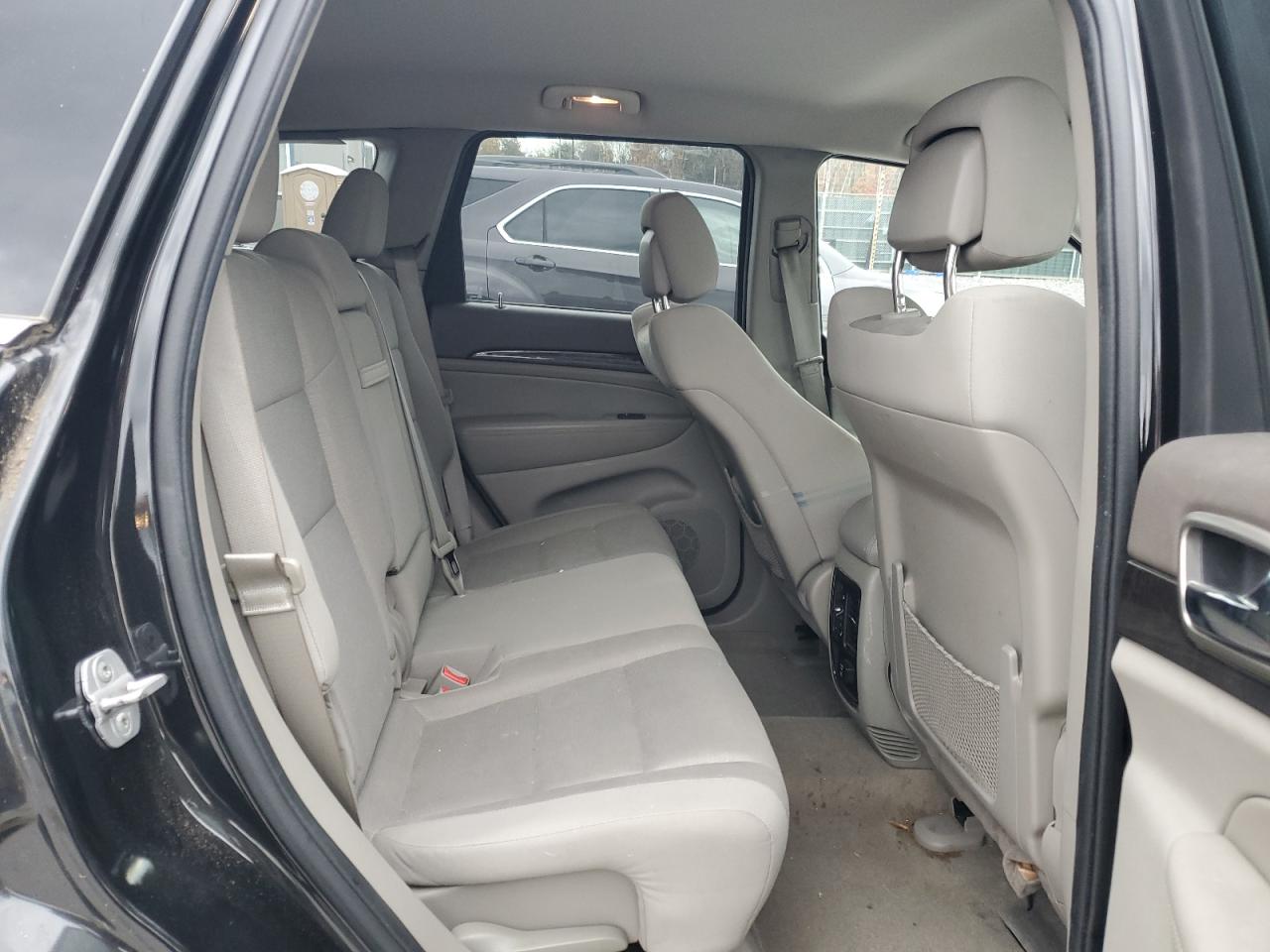 2011 Jeep Grand Cherokee Laredo Черный vin: 1J4RR4GG4BC567279