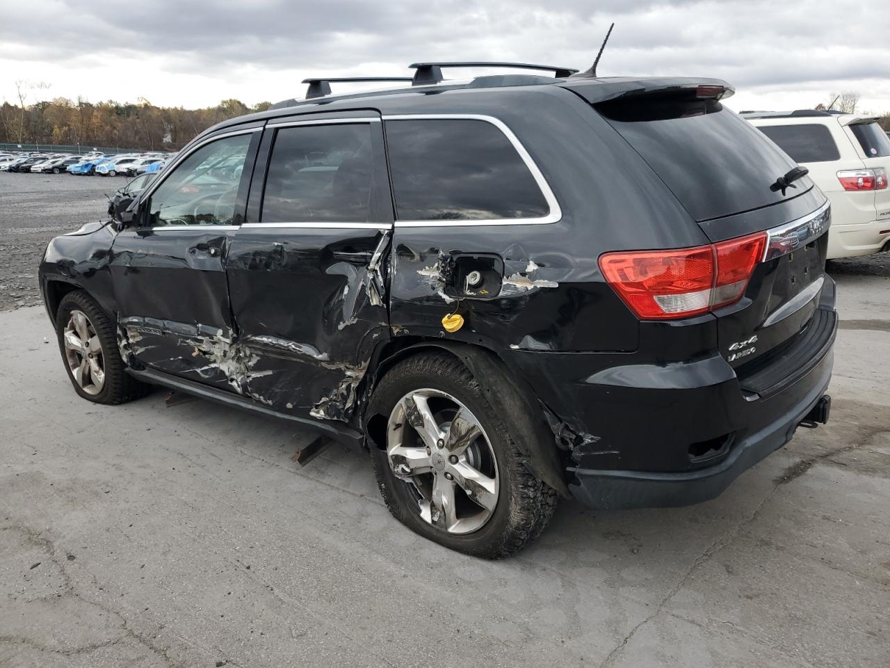 2011 Jeep Grand Cherokee Laredo Черный vin: 1J4RR4GG4BC567279