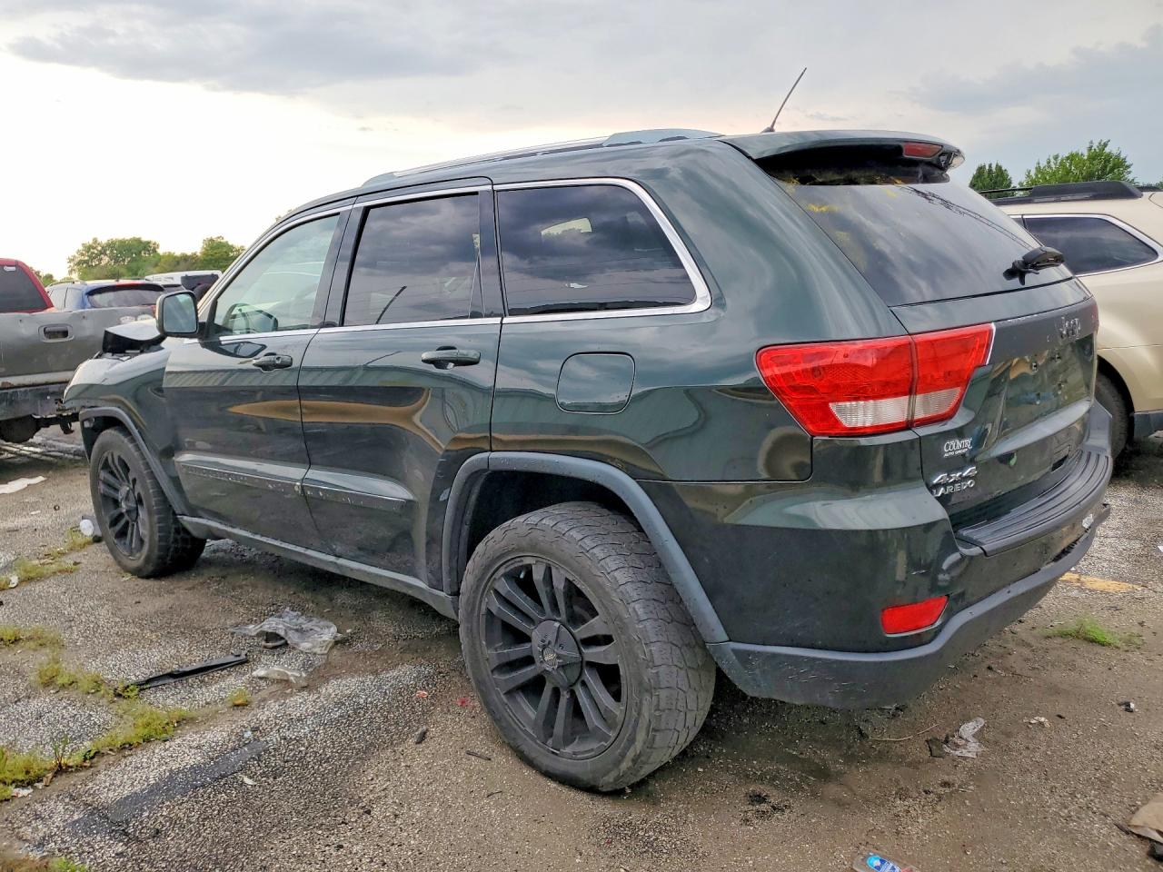 2011 Jeep Grand Cherokee Laredo Green vin: 1J4RR4GG4BC584339