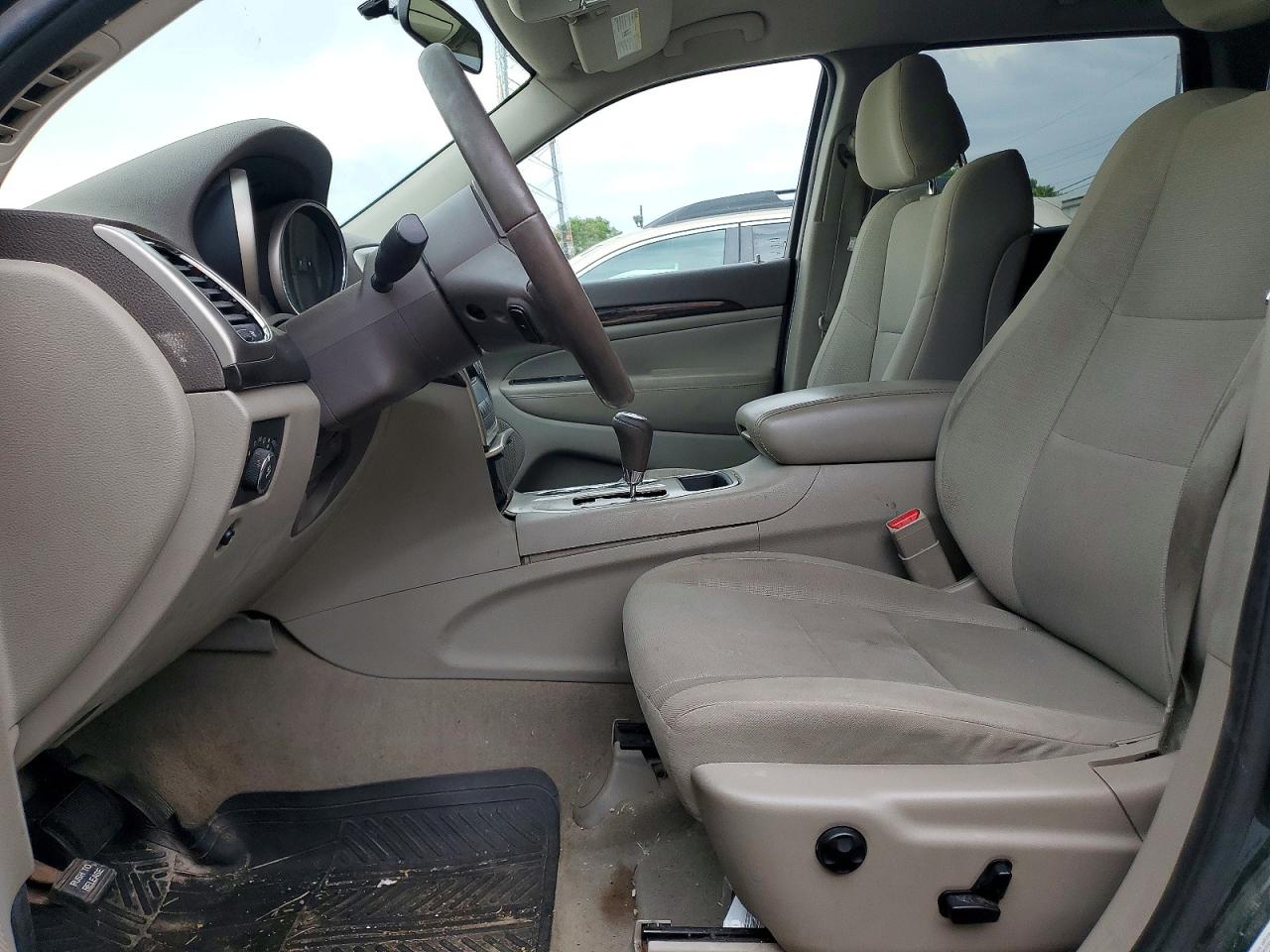 2011 Jeep Grand Cherokee Laredo Green vin: 1J4RR4GG4BC584339