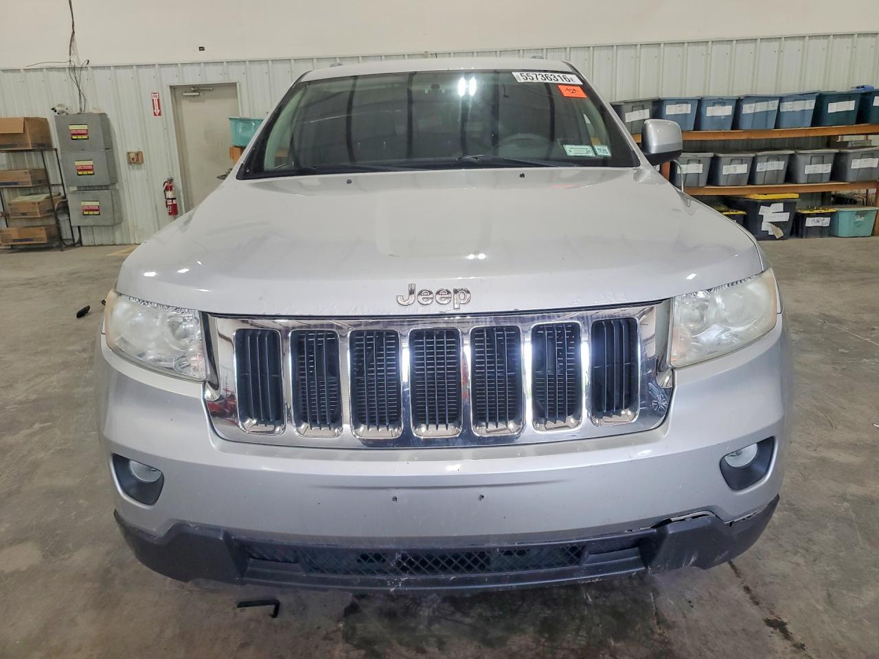 2011 Jeep Grand Cherokee Laredo Gray vin: 1J4RR4GG4BC600524