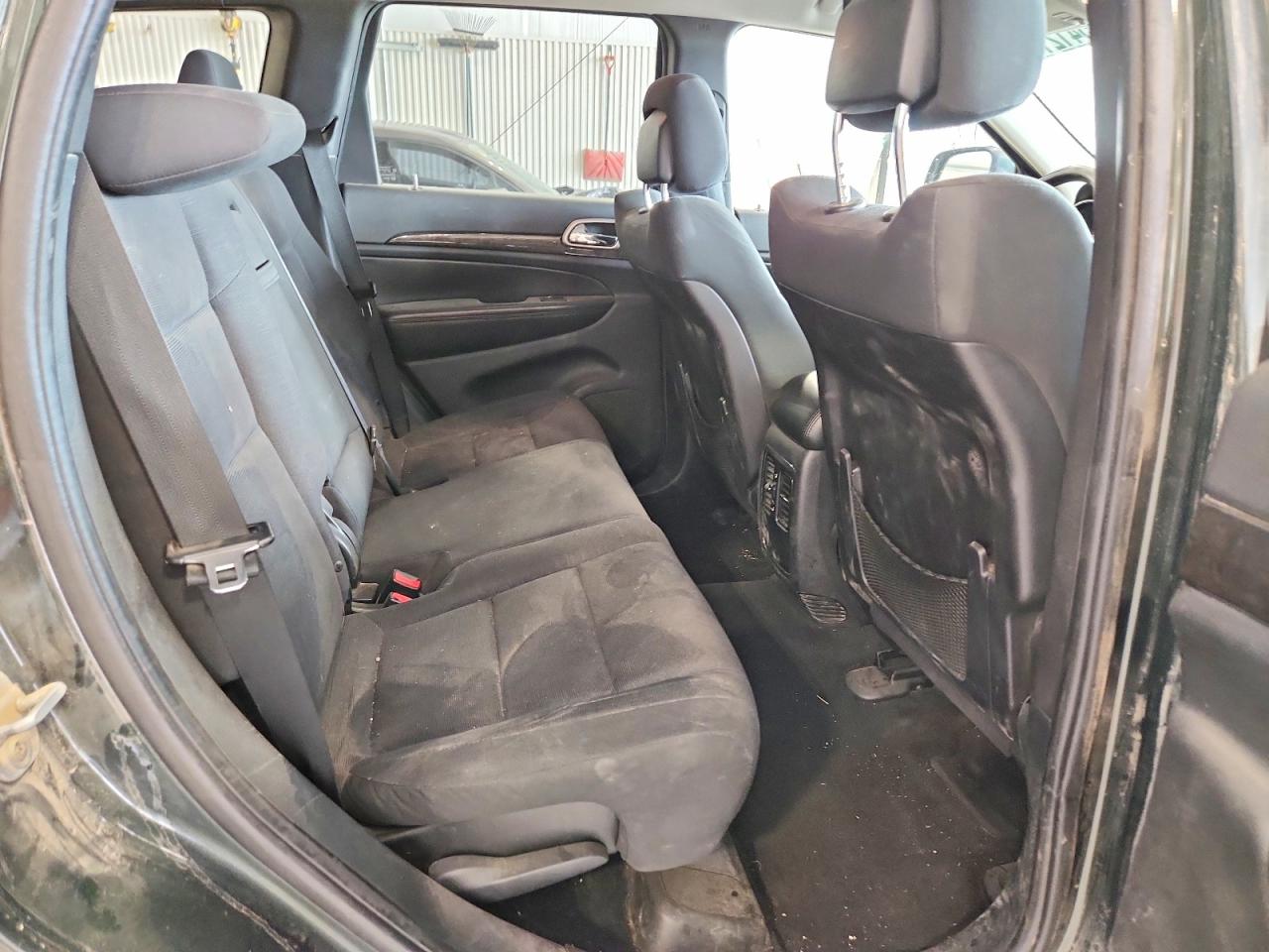2011 Jeep Grand Cherokee Laredo Green vin: 1J4RR4GG4BC675143
