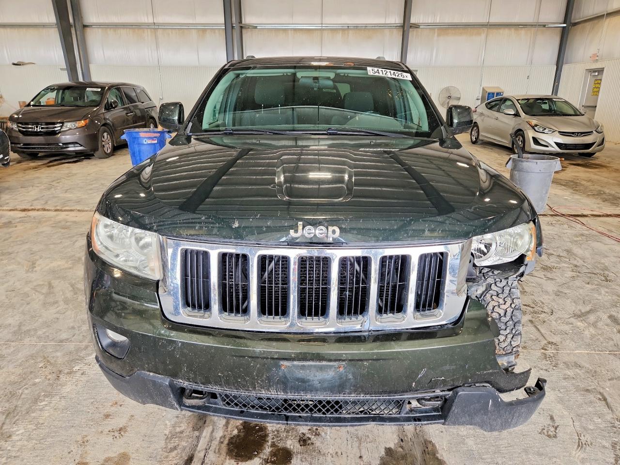 2011 Jeep Grand Cherokee Laredo Green vin: 1J4RR4GG4BC675143