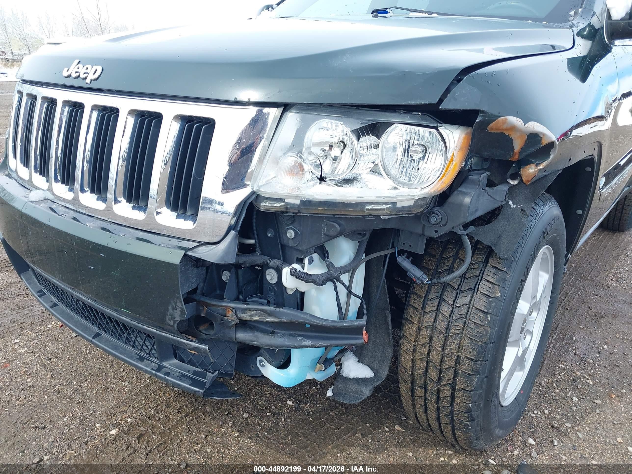 2011 Jeep Grand Cherokee Laredo Green vin: 1J4RR4GG4BC681623