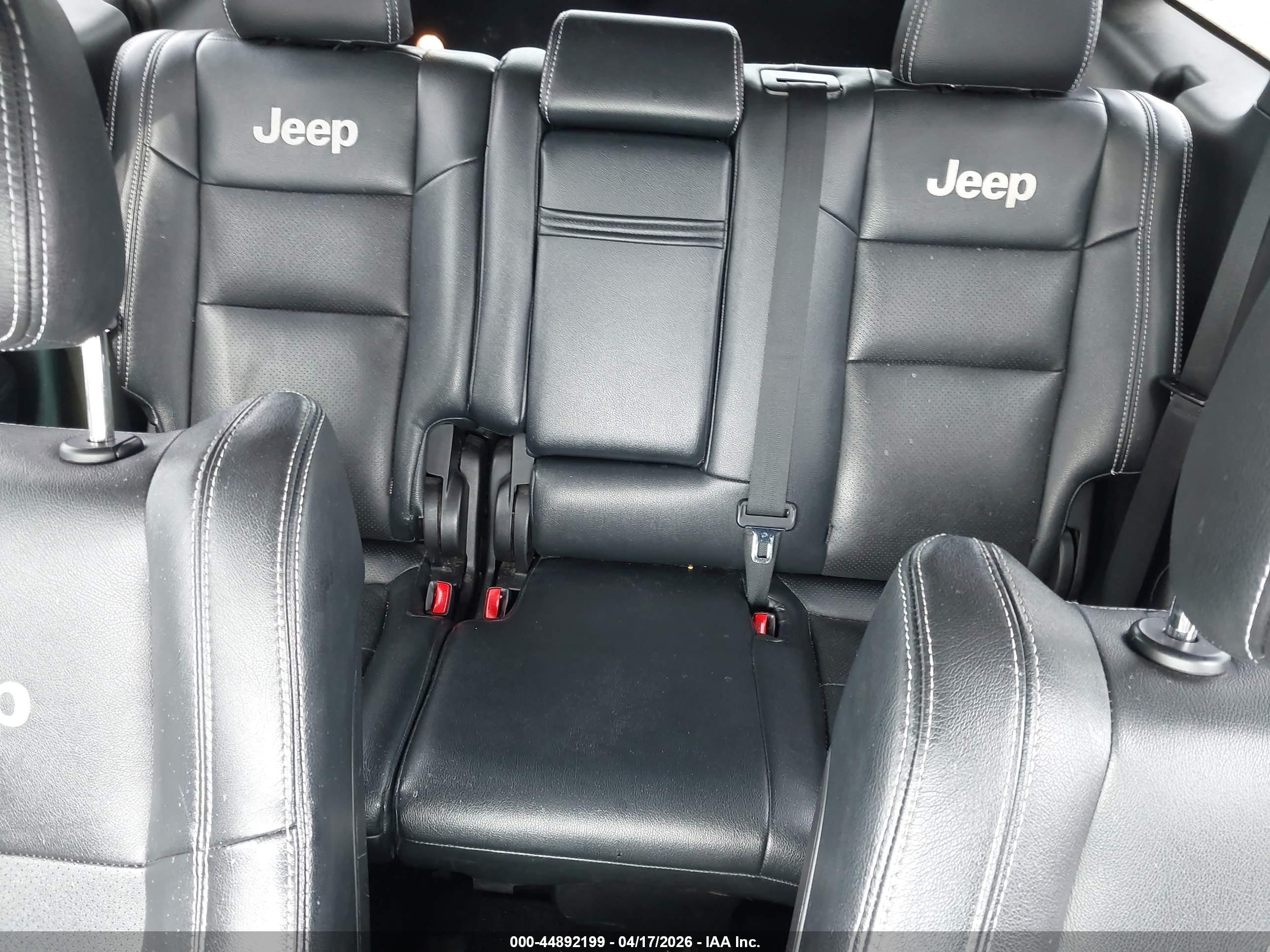2011 Jeep Grand Cherokee Laredo Green vin: 1J4RR4GG4BC681623