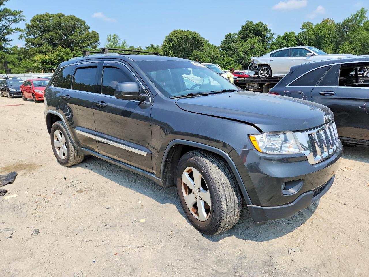 2011 Jeep Grand Cherokee Laredo Gray vin: 1J4RR4GG4BC713454