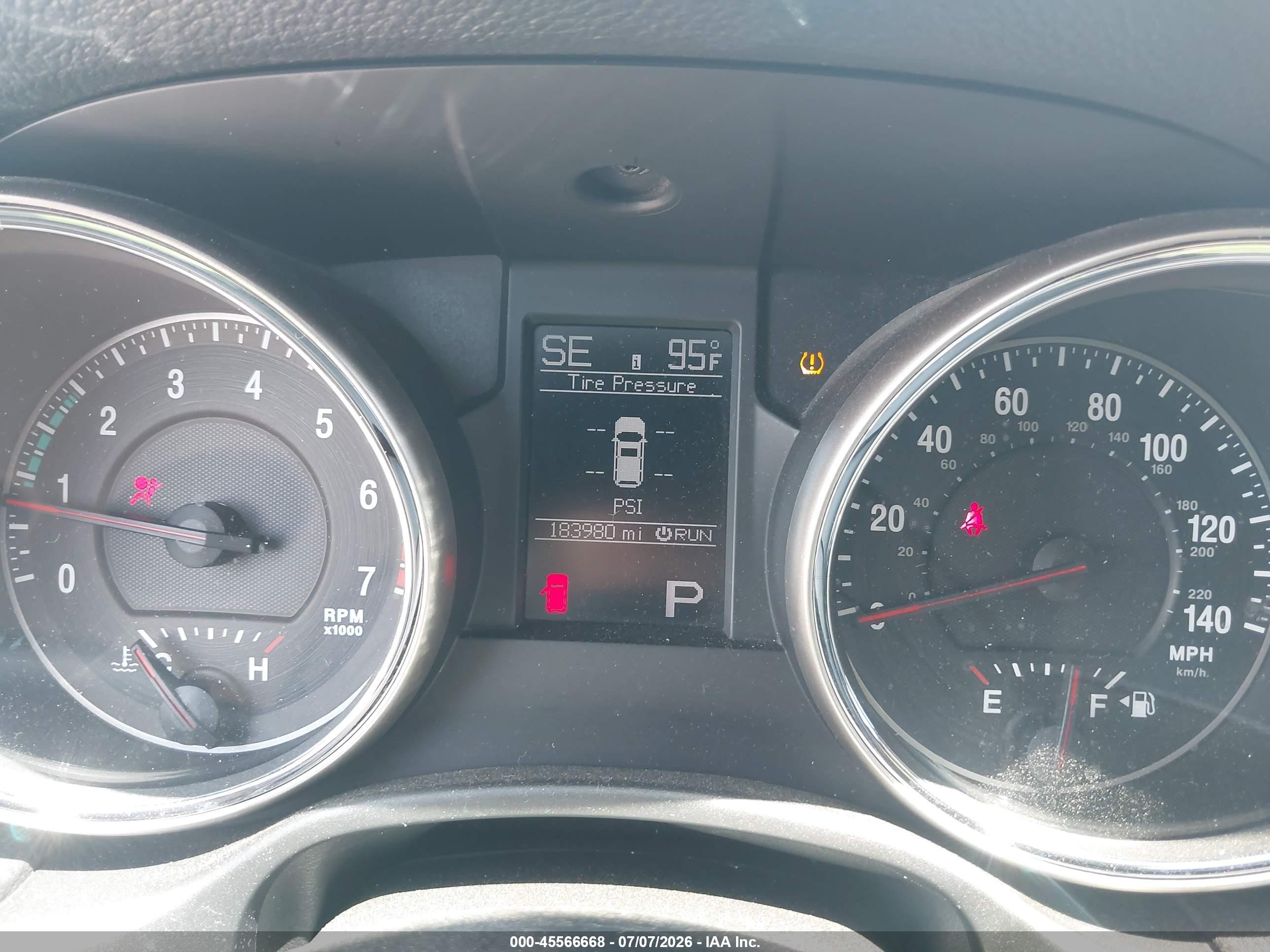 2011 Jeep Grand Cherokee Laredo Gray vin: 1J4RR4GG4BC723448