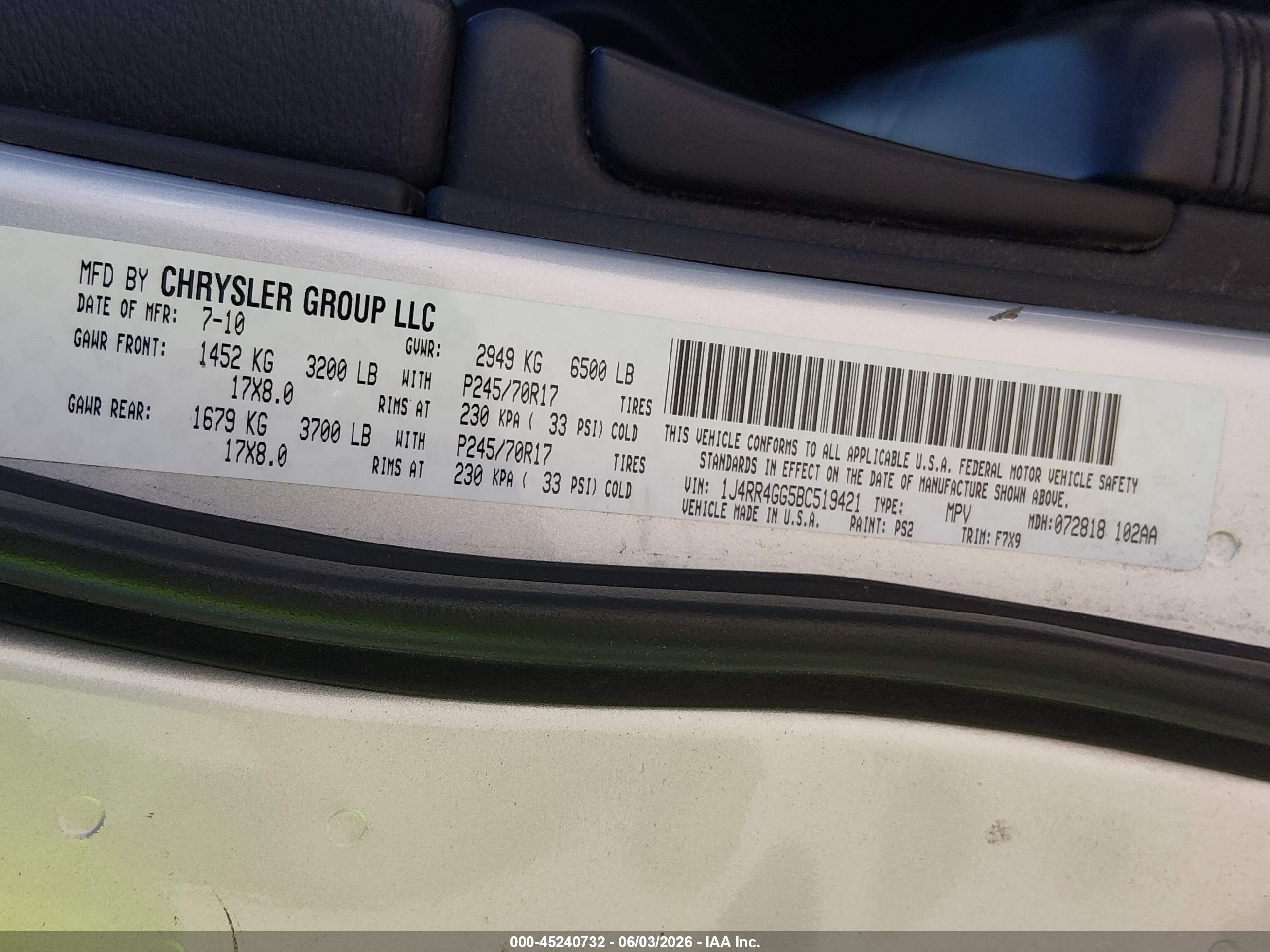 2011 Jeep Grand Cherokee Laredo Серебряный vin: 1J4RR4GG5BC519421