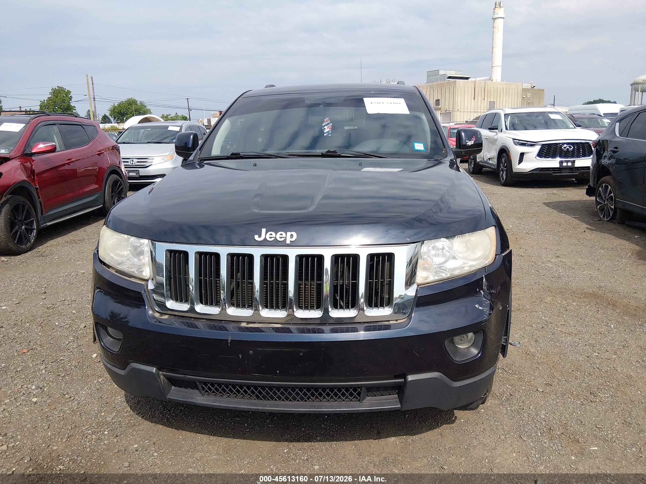 2011 Jeep Grand Cherokee Laredo Black vin: 1J4RR4GG5BC523758