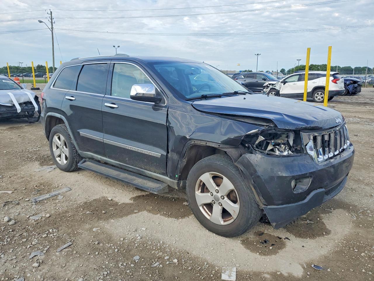 2011 Jeep Grand Cherokee Laredo Gray vin: 1J4RR4GG5BC544187