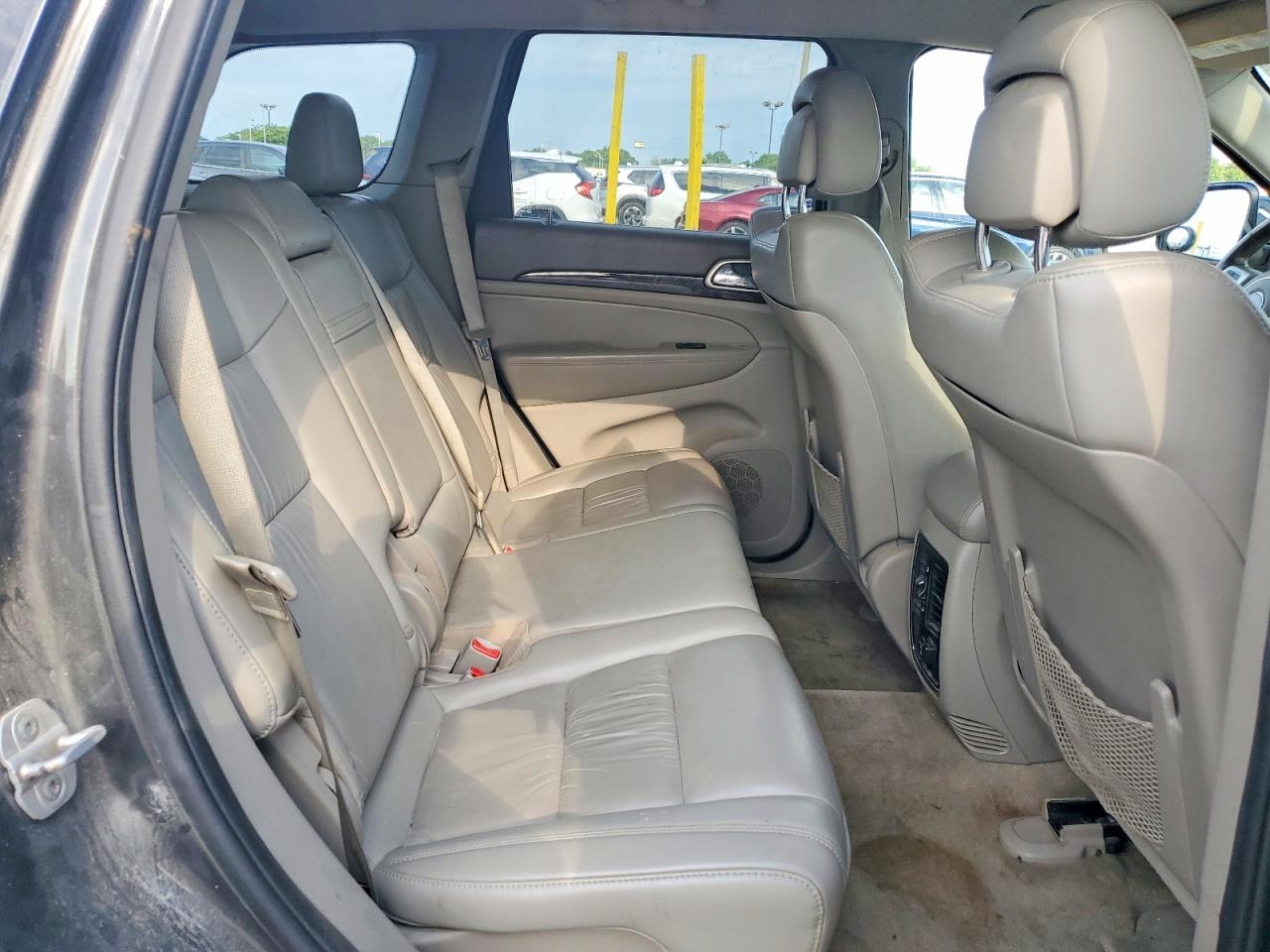 2011 Jeep Grand Cherokee Laredo Gray vin: 1J4RR4GG5BC544187