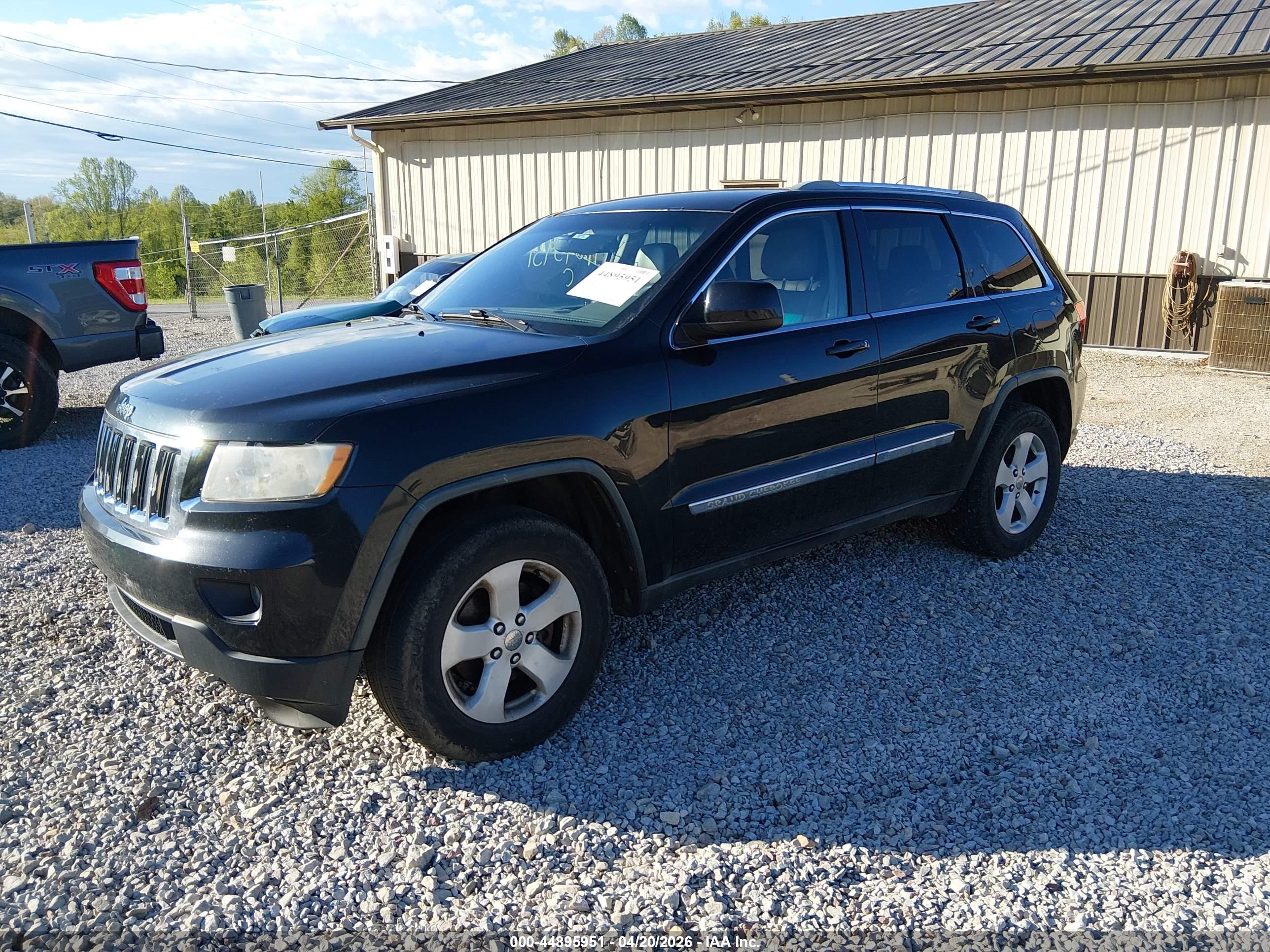 2011 Jeep Grand Cherokee Laredo Black vin: 1J4RR4GG5BC544268