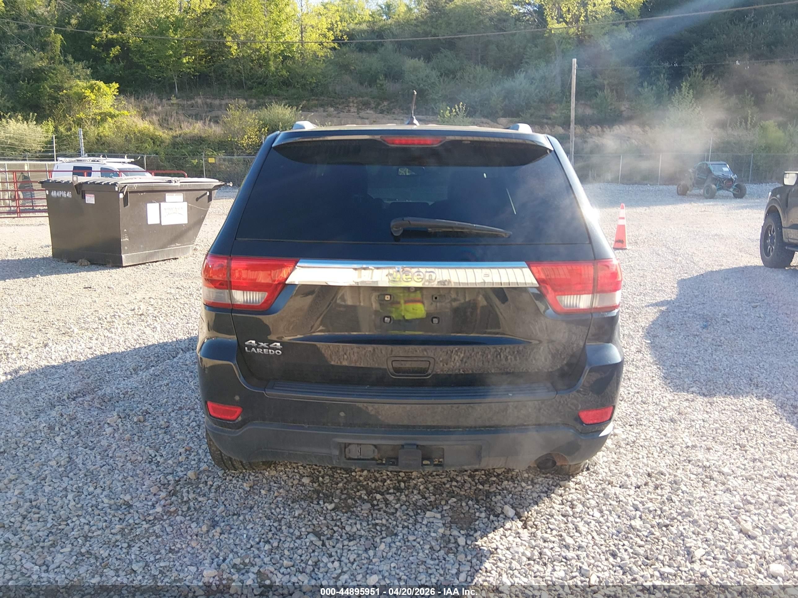 2011 Jeep Grand Cherokee Laredo Black vin: 1J4RR4GG5BC544268