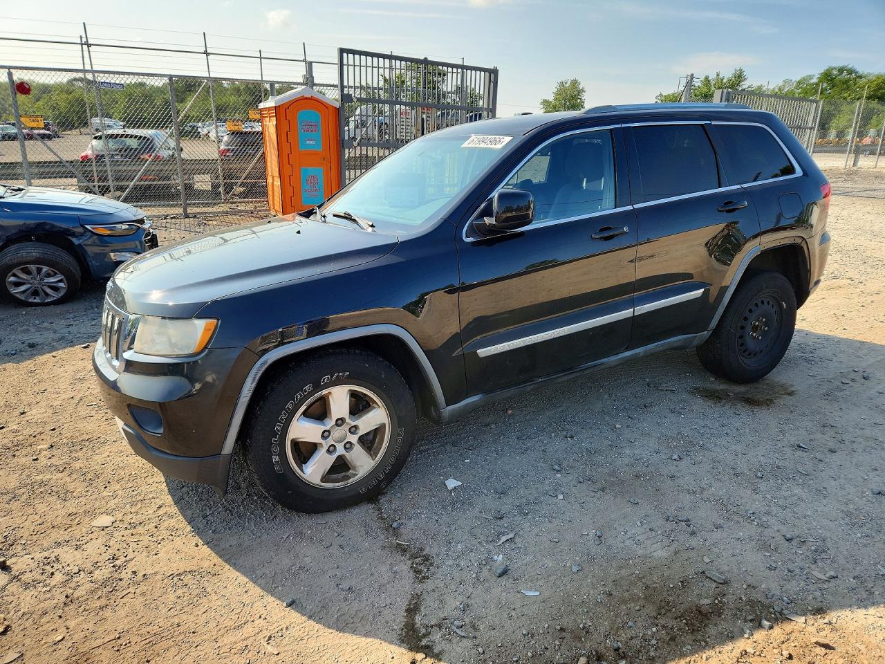 2011 Jeep Grand Cherokee Laredo Charcoal vin: 1J4RR4GG5BC567324