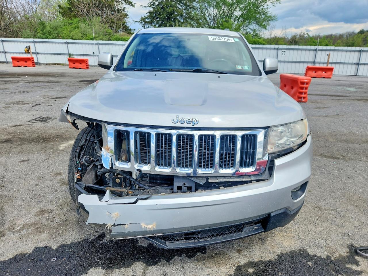 2011 Jeep Grand Cherokee Laredo Silver vin: 1J4RR4GG5BC587380