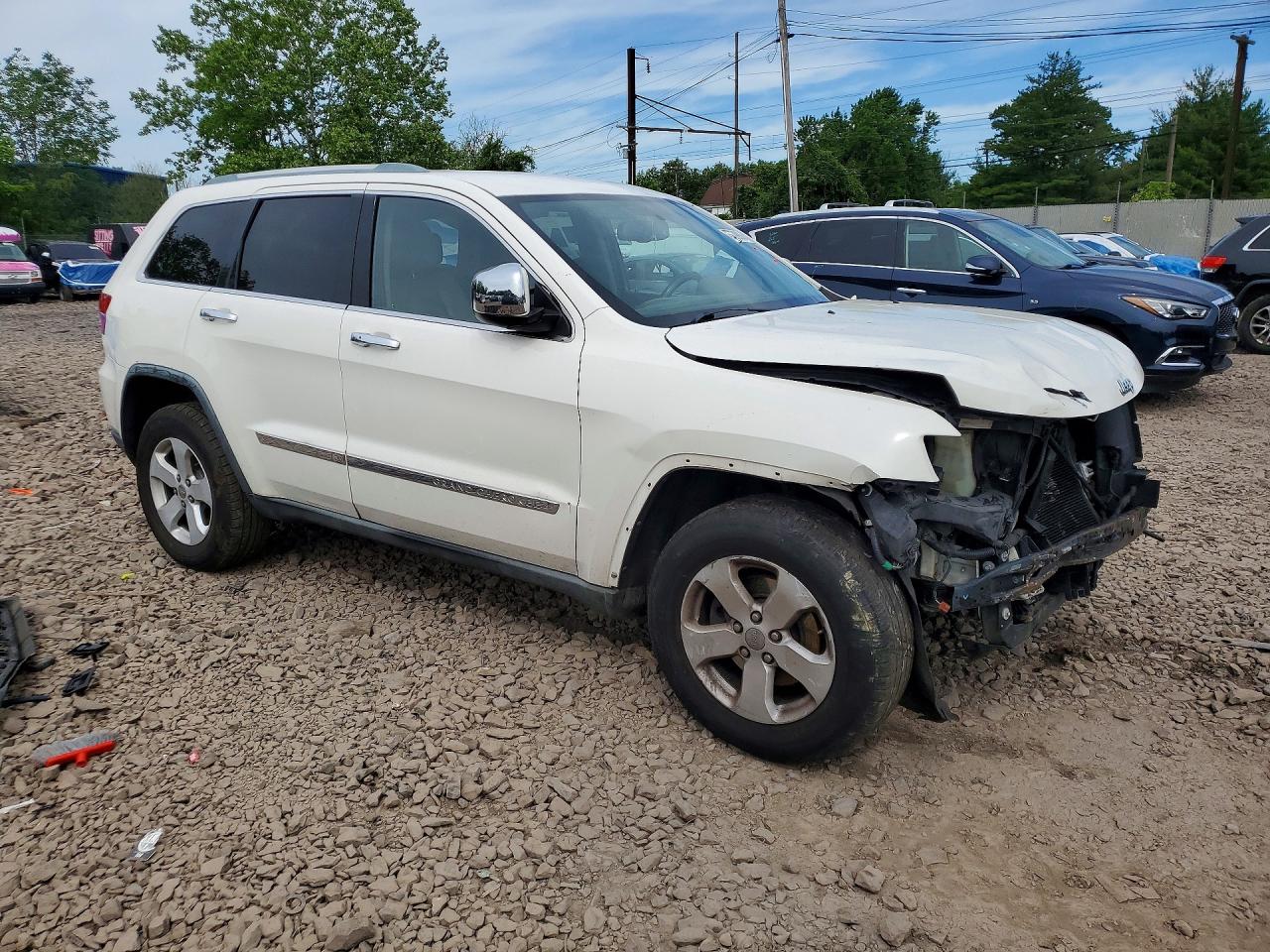 2011 Jeep Grand Cherokee Laredo White vin: 1J4RR4GG5BC587590
