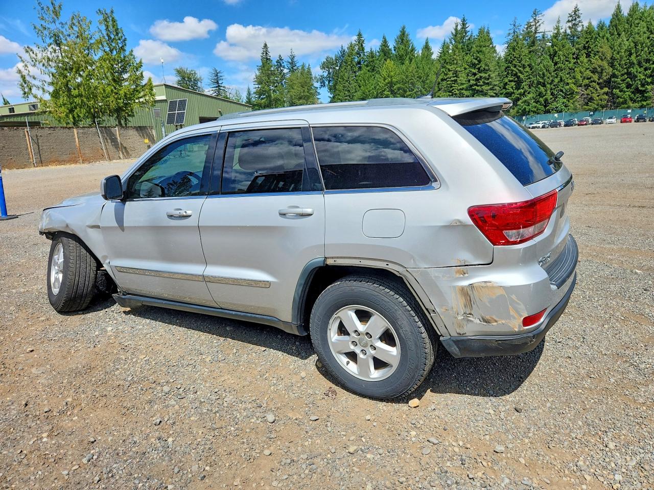 2011 Jeep Grand Cherokee Laredo Silver vin: 1J4RR4GG5BC635654