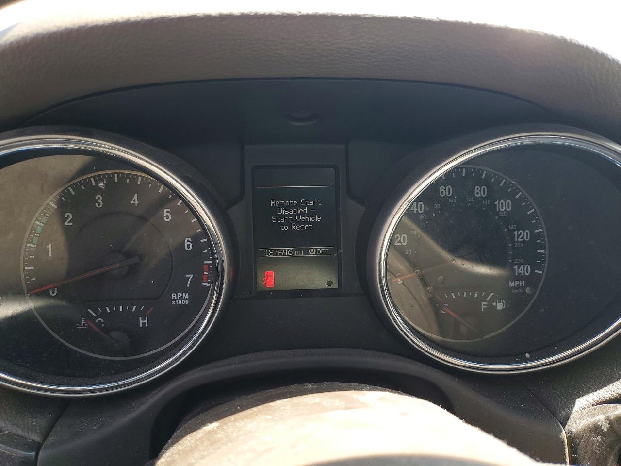 2011 Jeep Grand Cherokee White vin: 1J4RR4GG5BC720221