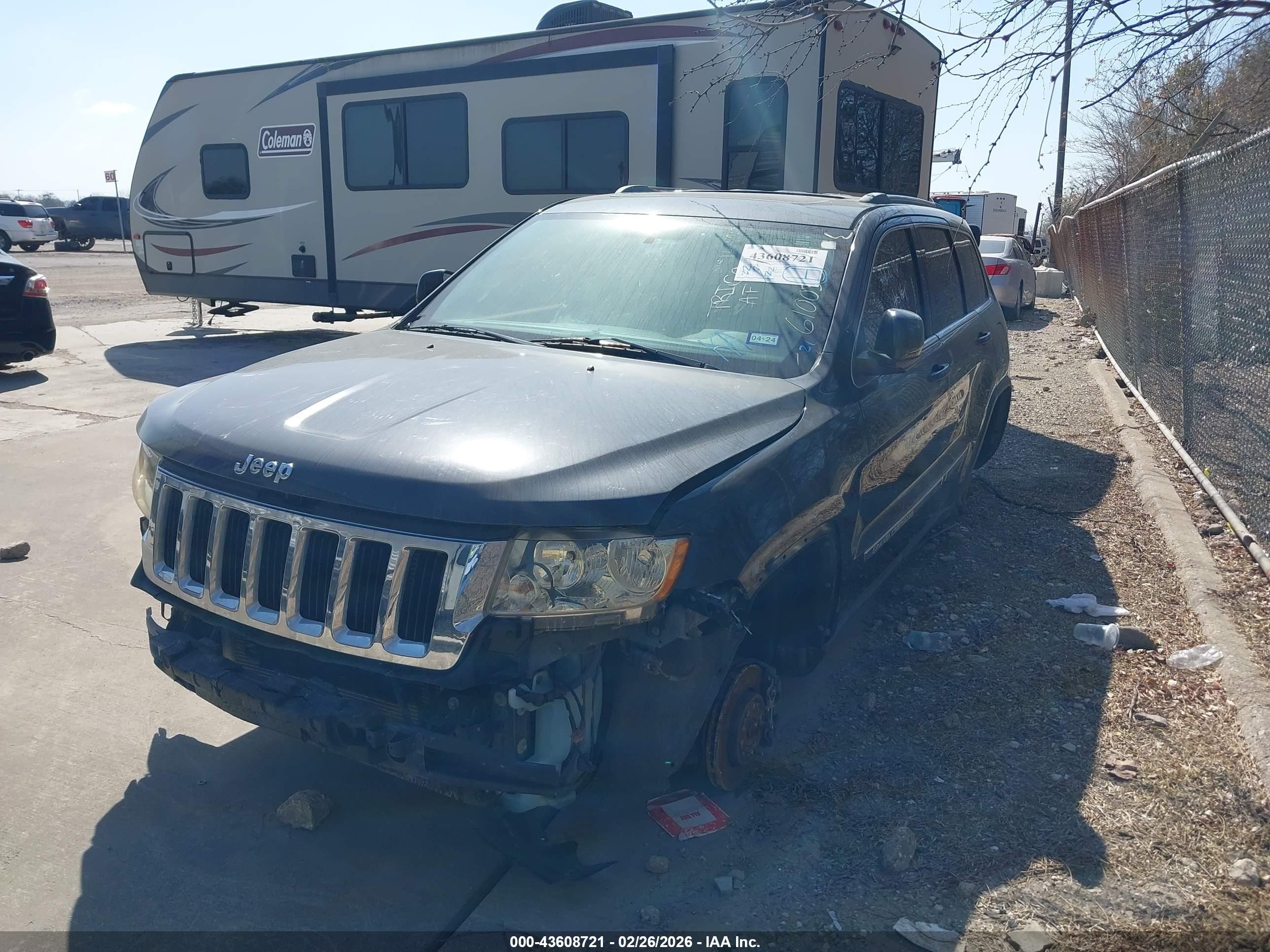 2011 Jeep Grand Cherokee Laredo Gray vin: 1J4RR4GG6BC610035