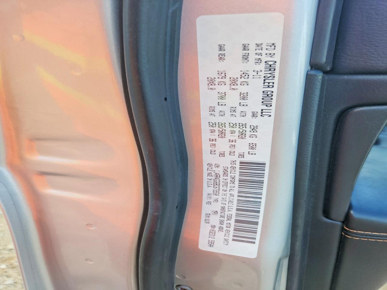 2011 Jeep Grand Cherokee Laredo Серебряный vin: 1J4RR4GG6BC673930