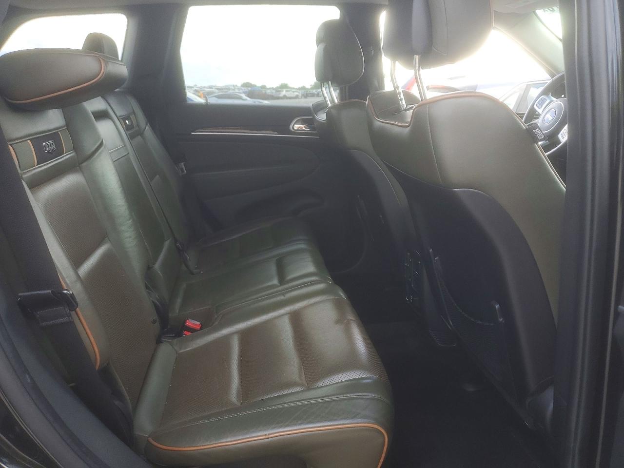2011 Jeep Grand Cherokee Laredo Черный vin: 1J4RR4GG6BC675337