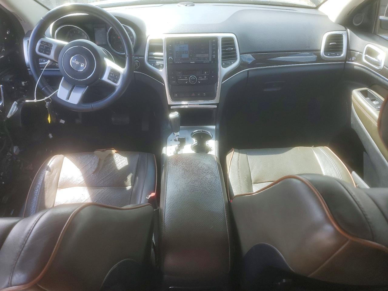 2011 Jeep Grand Cherokee Laredo Черный vin: 1J4RR4GG6BC675337
