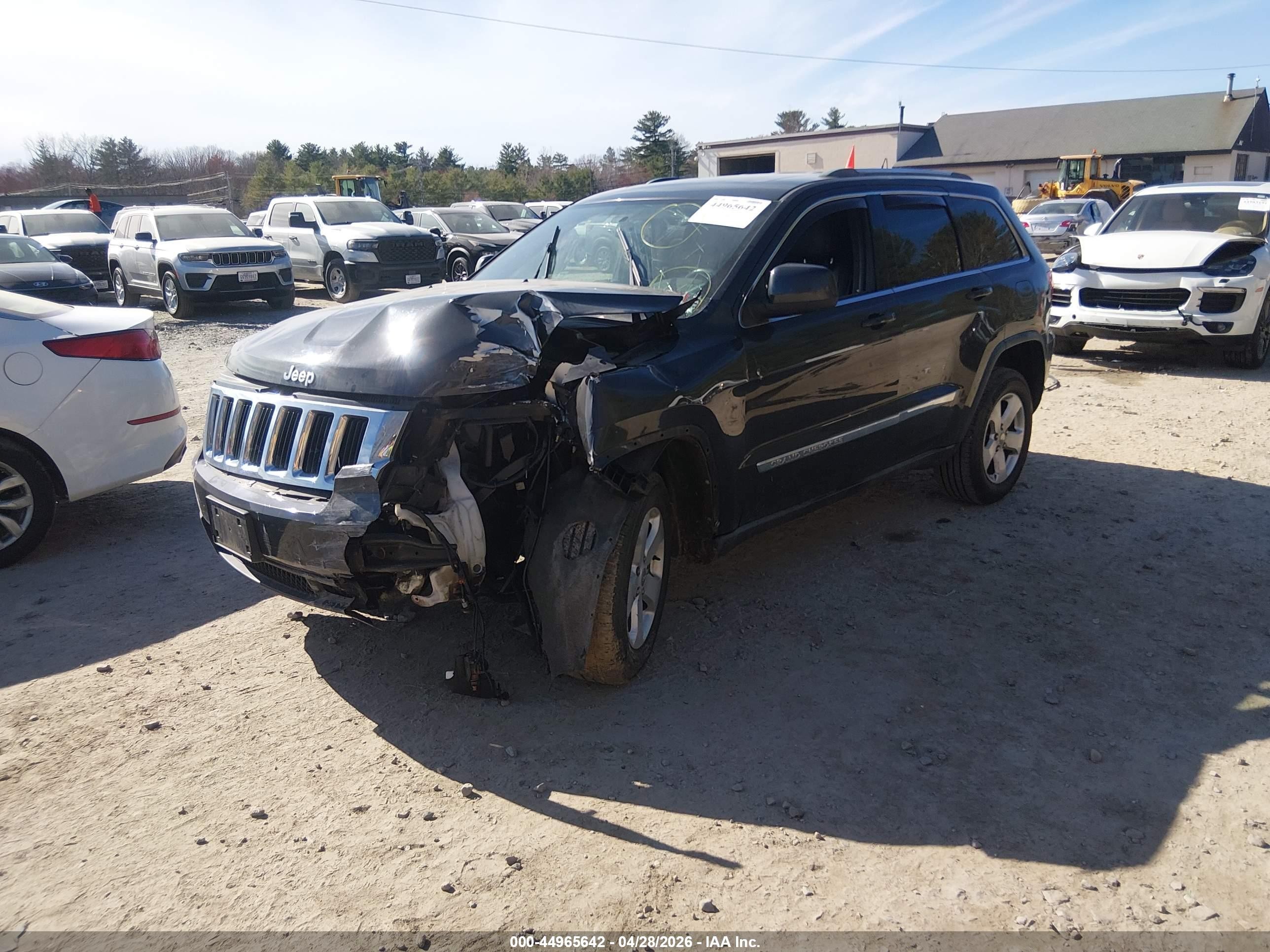 2011 Jeep Grand Cherokee Laredo Черный vin: 1J4RR4GG6BC714041