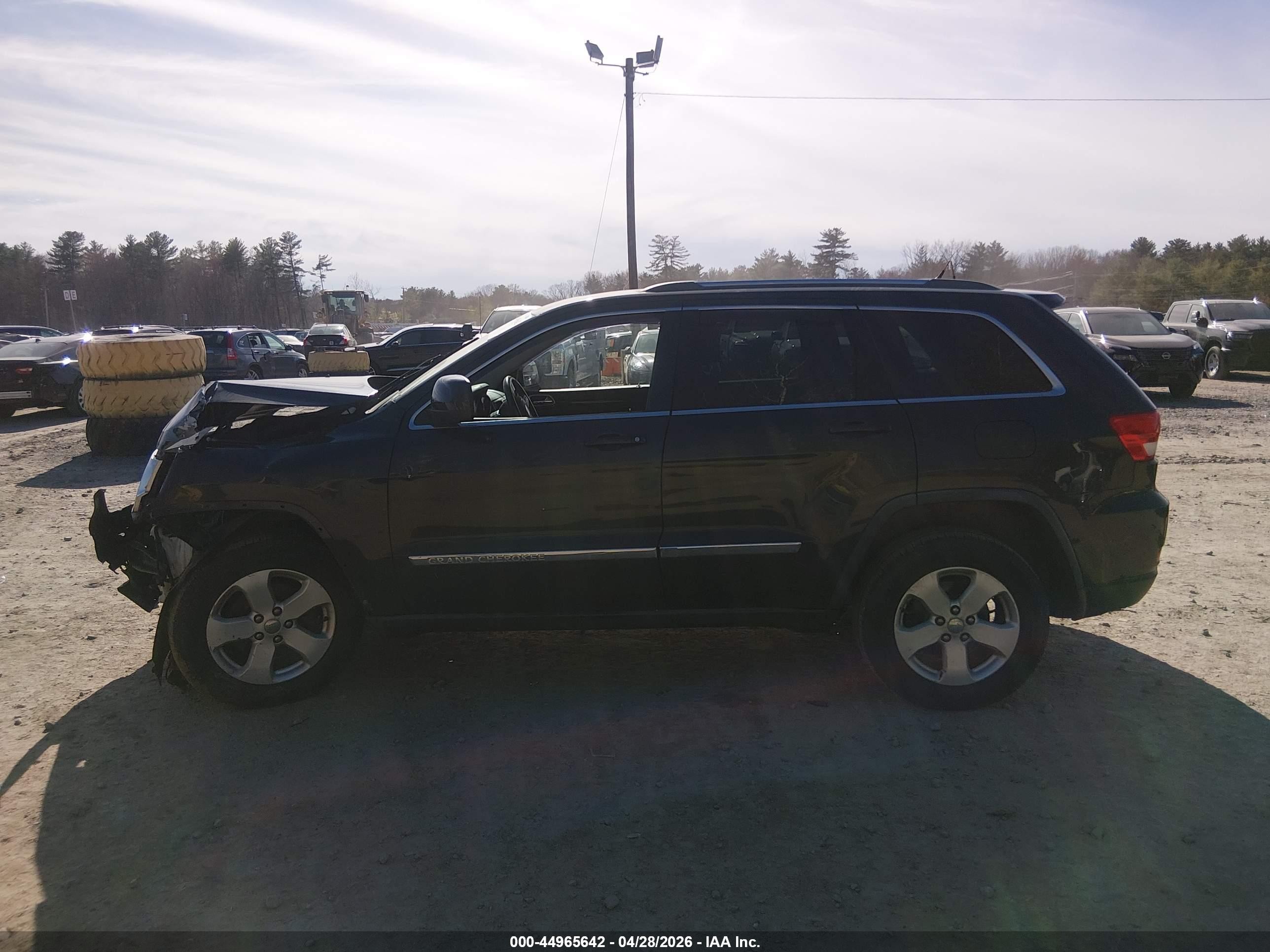 2011 Jeep Grand Cherokee Laredo Черный vin: 1J4RR4GG6BC714041