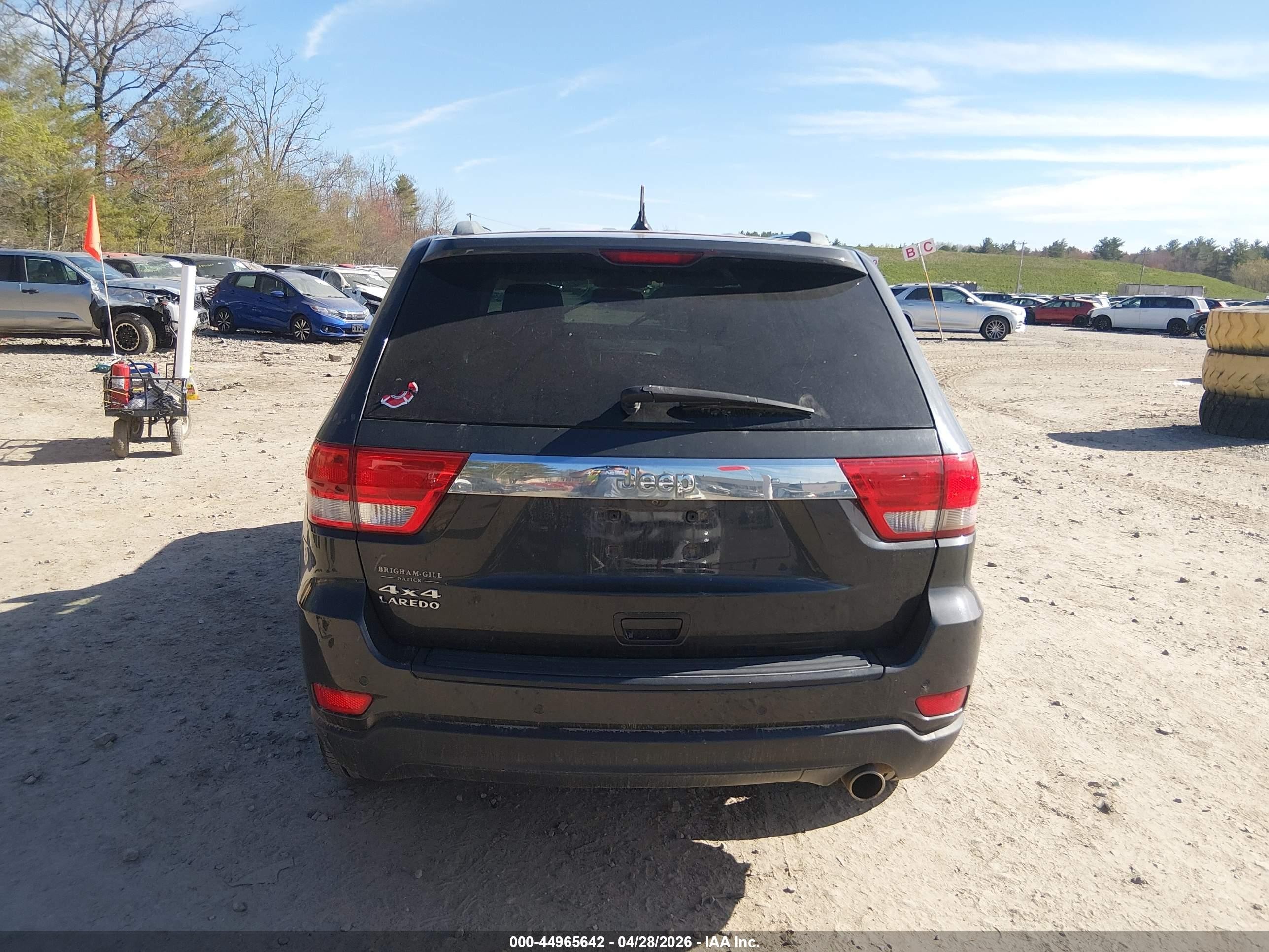2011 Jeep Grand Cherokee Laredo Черный vin: 1J4RR4GG6BC714041
