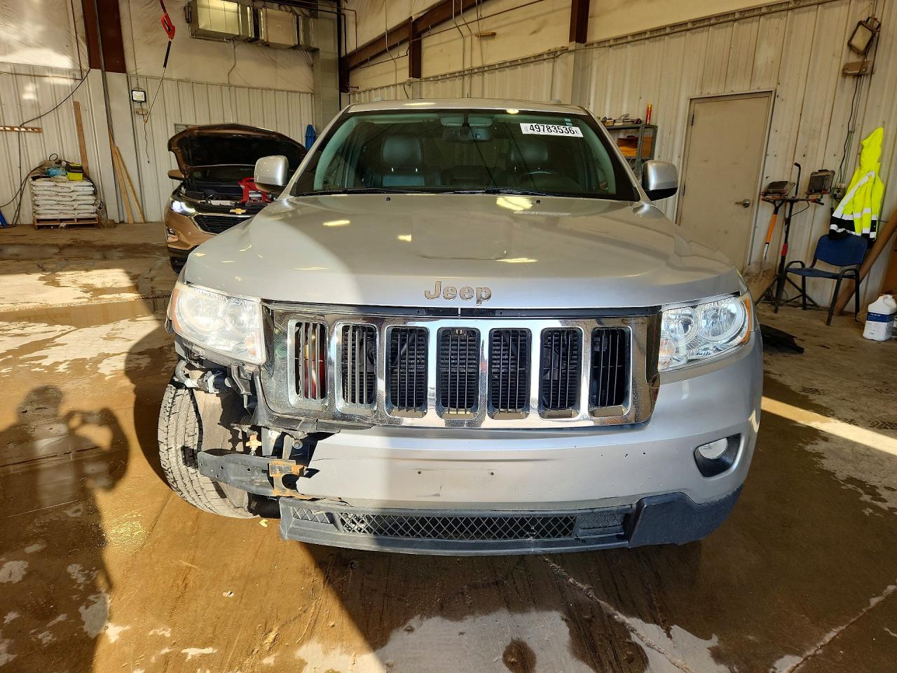 2011 Jeep Grand Cherokee Laredo Silver vin: 1J4RR4GG6BC738243