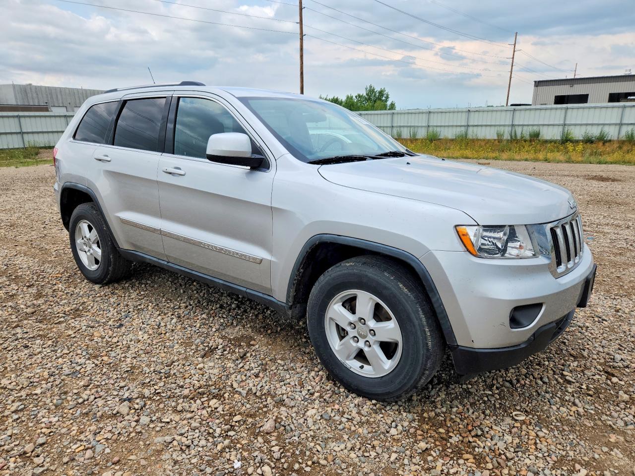 2011 Jeep Grand Cherokee Laredo Silver vin: 1J4RR4GG7BC502989