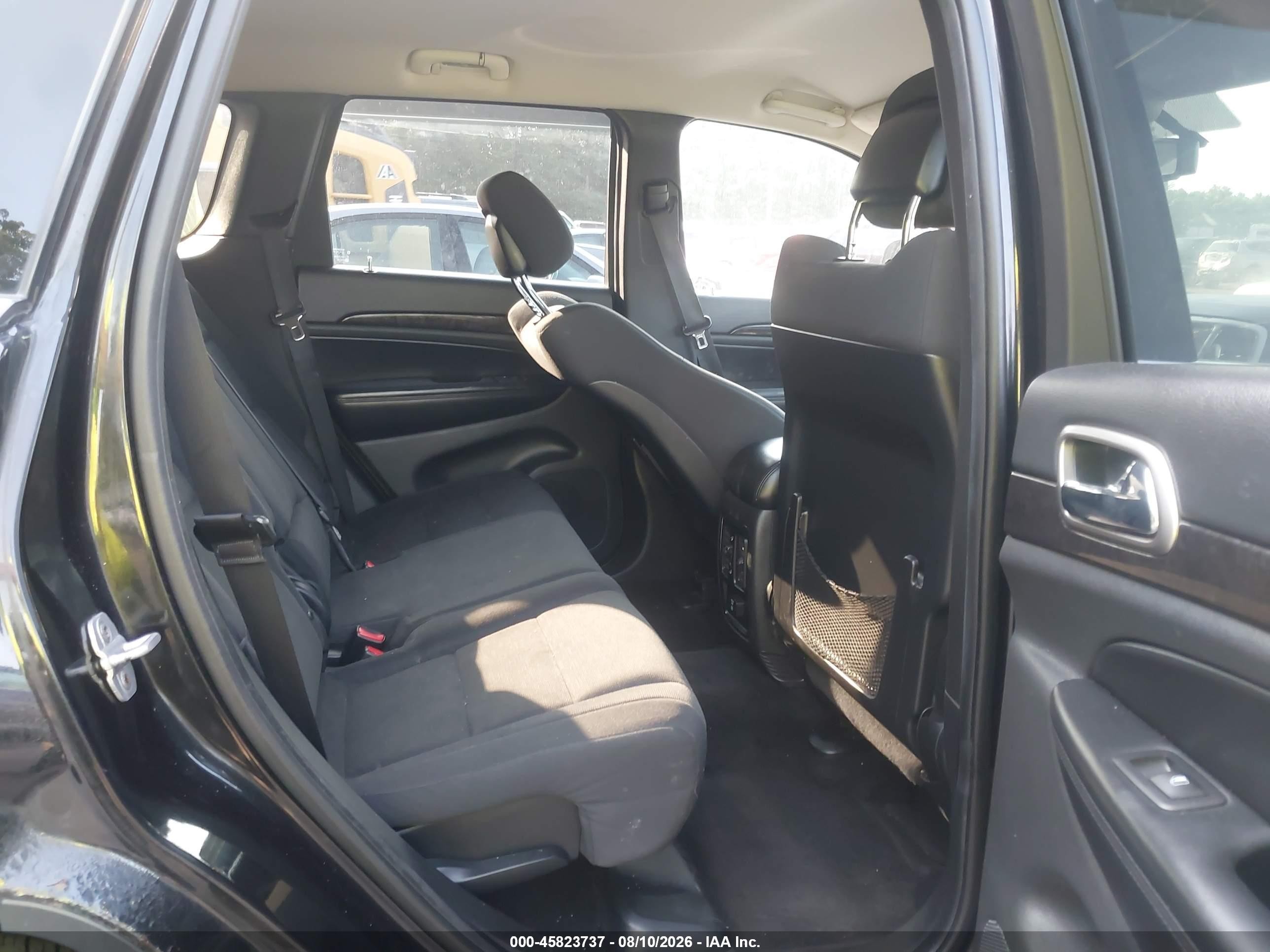 2011 Jeep Grand Cherokee Laredo Black vin: 1J4RR4GG7BC511174