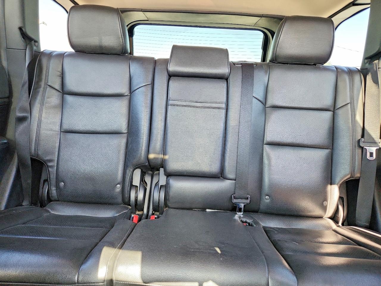 2011 Jeep Grand Cherokee Laredo Серебряный vin: 1J4RR4GG7BC553117