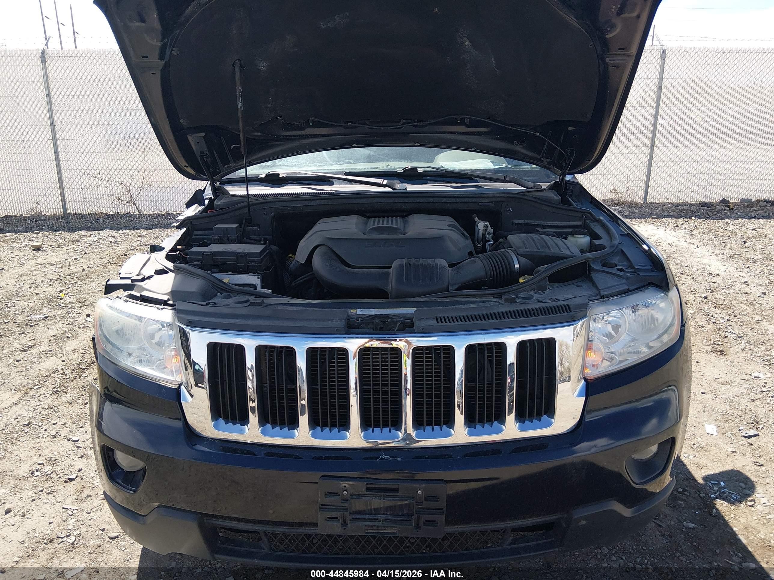 2011 Jeep Grand Cherokee Laredo Black vin: 1J4RR4GG7BC563405