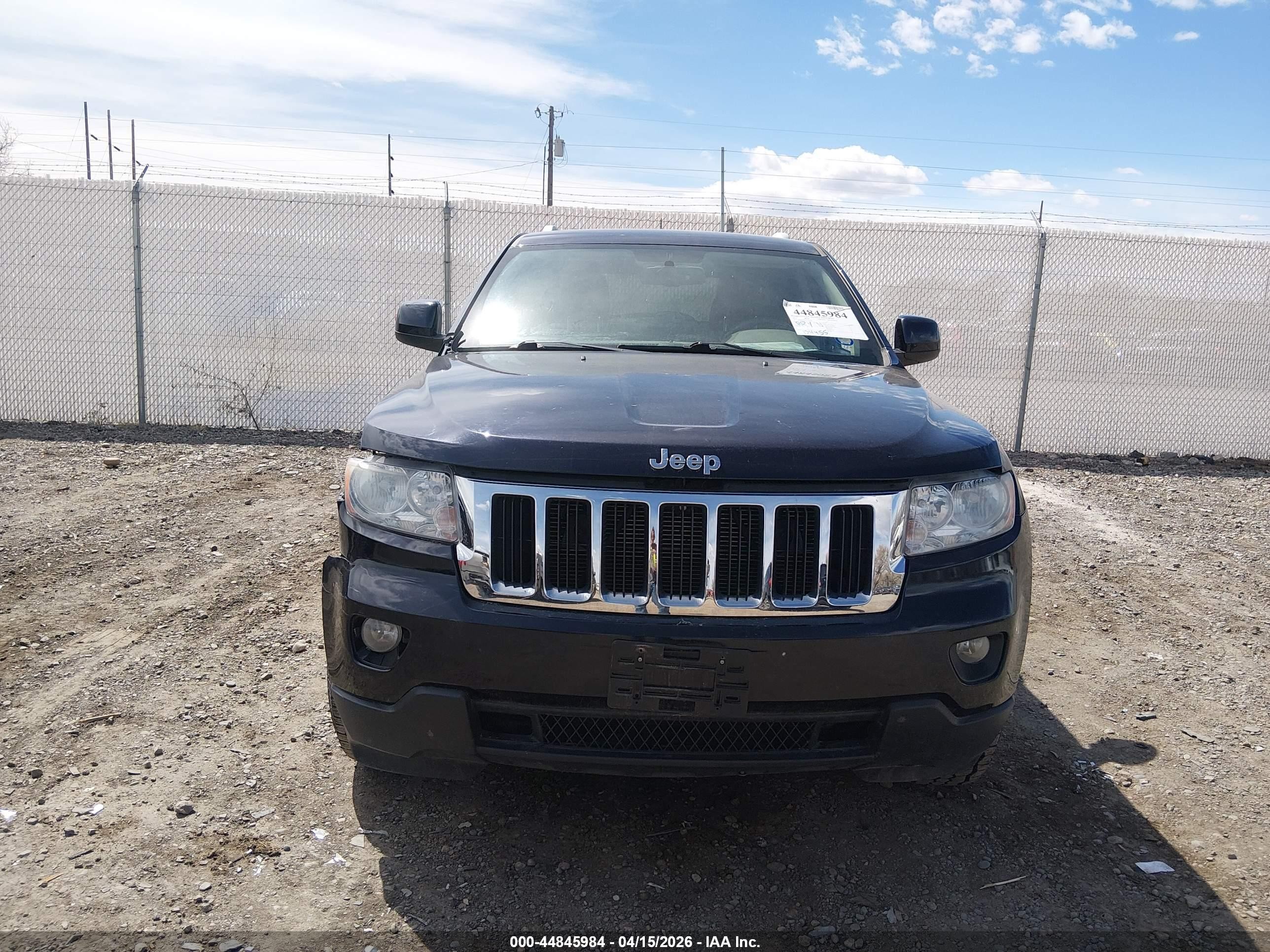 2011 Jeep Grand Cherokee Laredo Black vin: 1J4RR4GG7BC563405