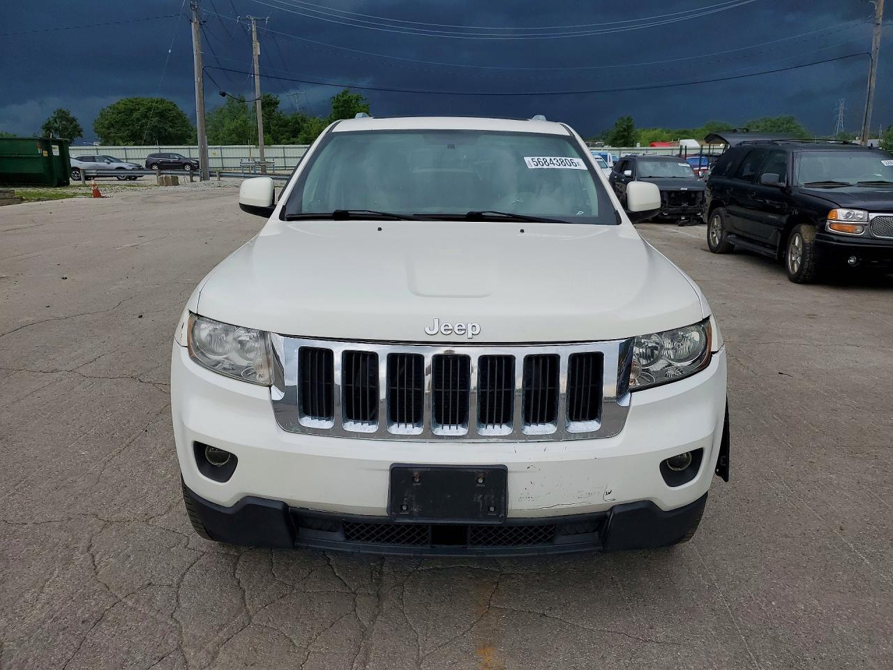 2011 Jeep Grand Cherokee Laredo White vin: 1J4RR4GG7BC673063