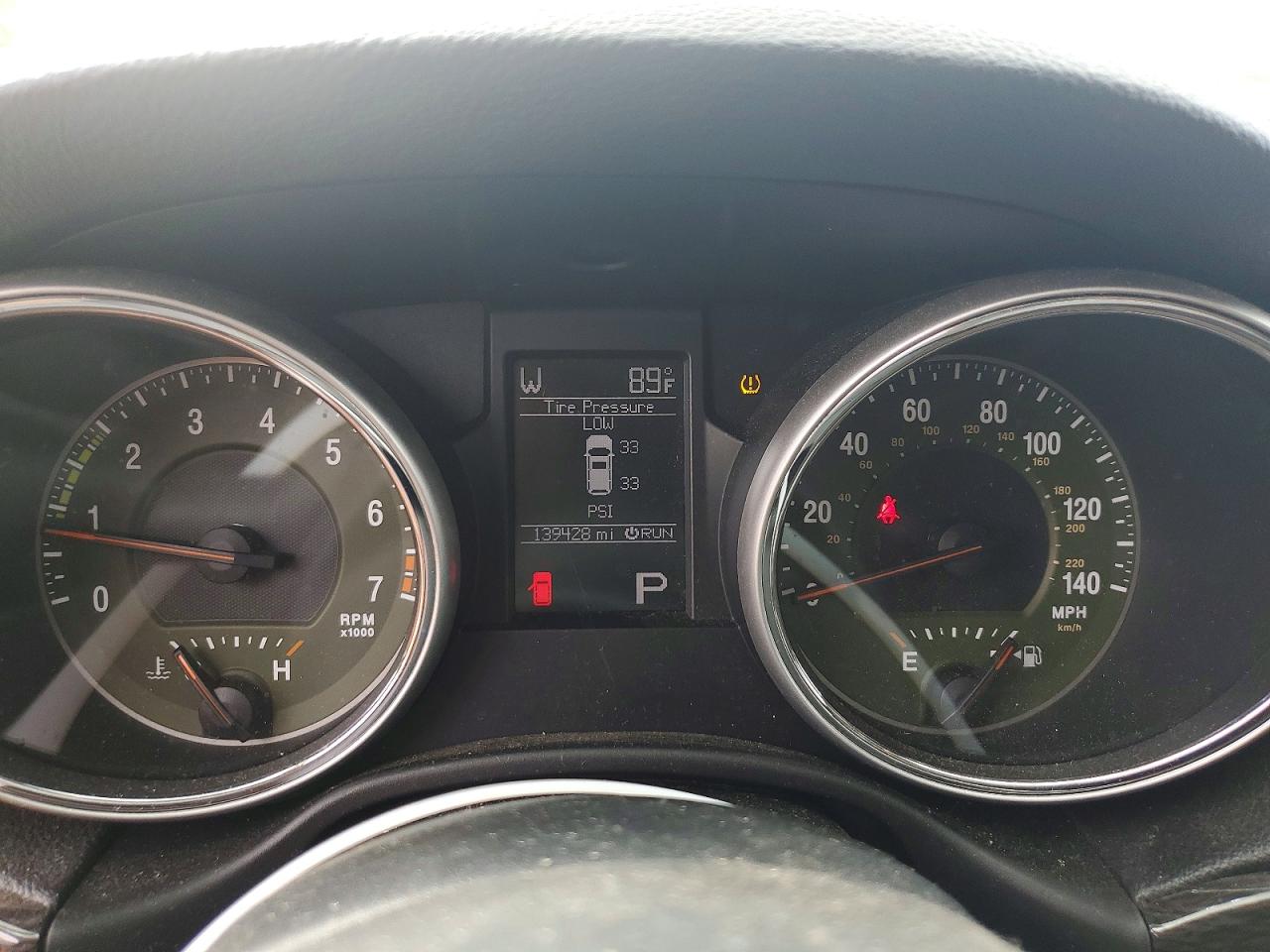 2011 Jeep Grand Cherokee Laredo Silver vin: 1J4RR4GG7BC678036