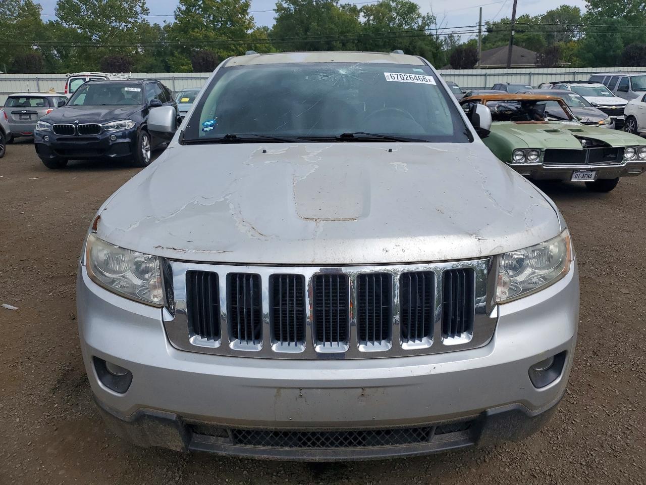 2011 Jeep Grand Cherokee Laredo Silver vin: 1J4RR4GG7BC678036