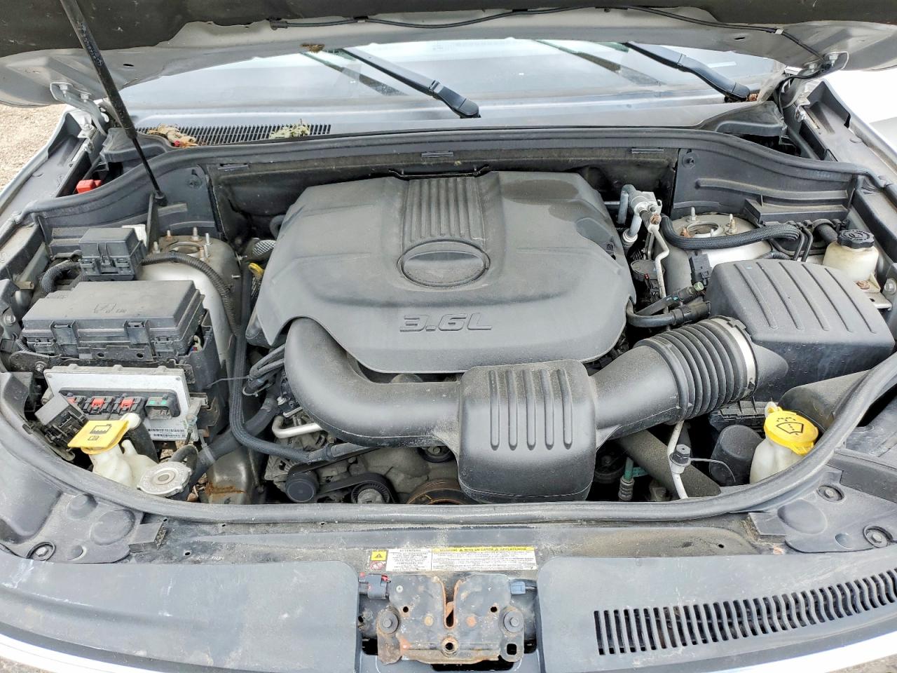 2011 Jeep Grand Cherokee Laredo Silver vin: 1J4RR4GG7BC678683