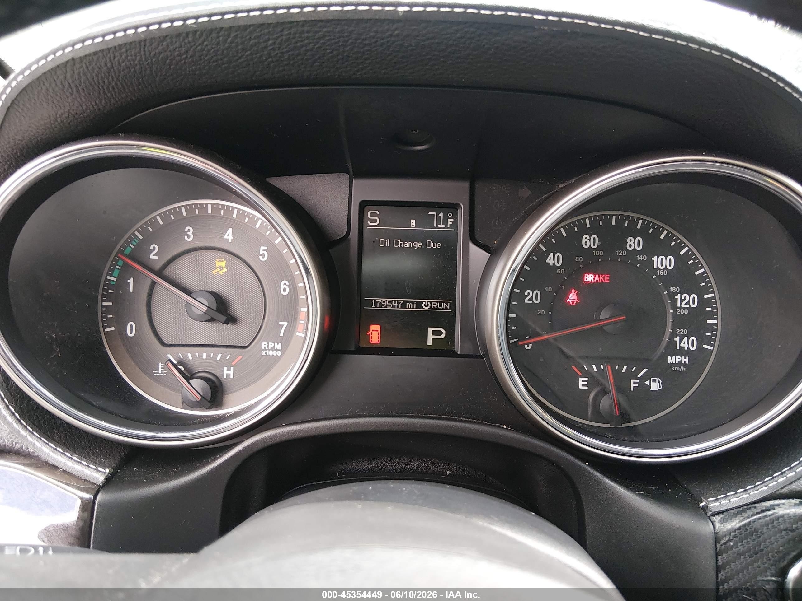 2011 Jeep Grand Cherokee Laredo Белый vin: 1J4RR4GG7BC737781