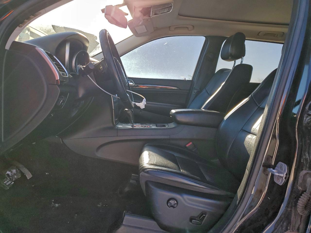 2011 Jeep Grand Cherokee Laredo Black vin: 1J4RR4GG8BC501804