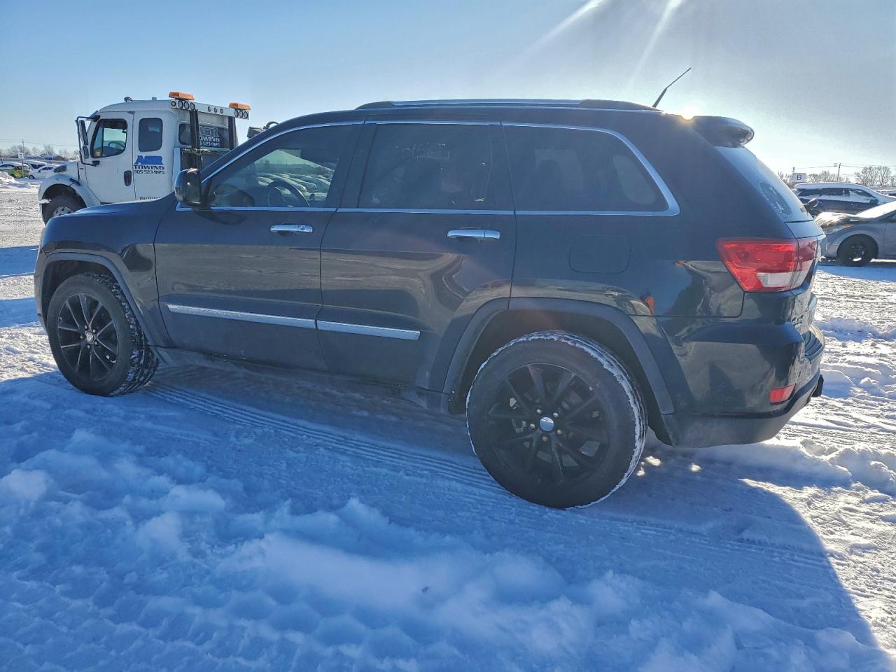 2011 Jeep Grand Cherokee Laredo Black vin: 1J4RR4GG8BC501804